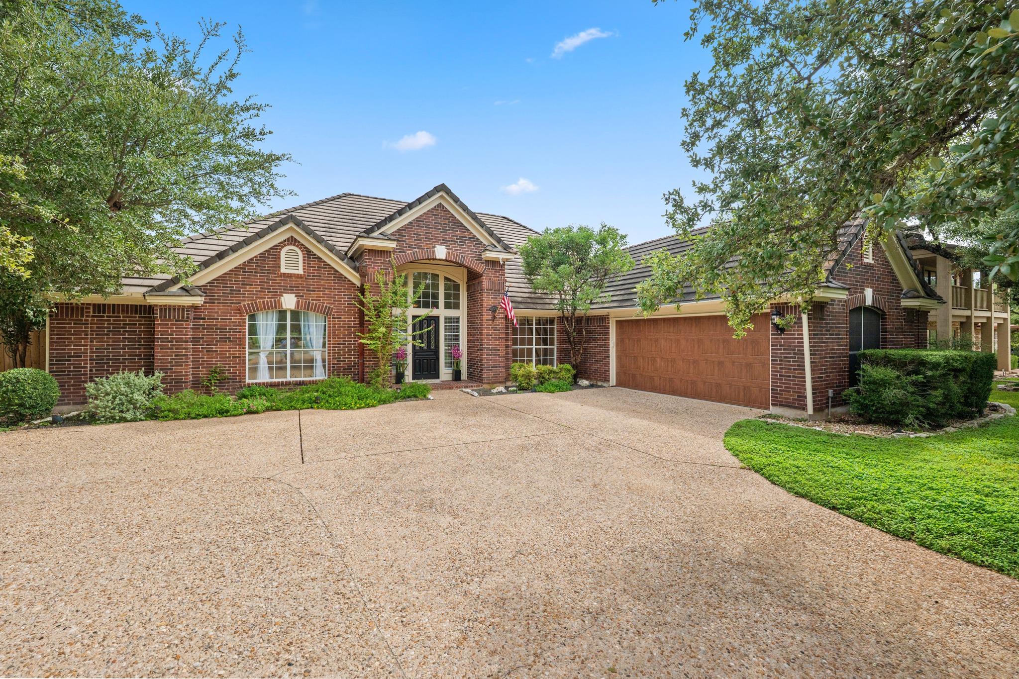 209 El Rio DR