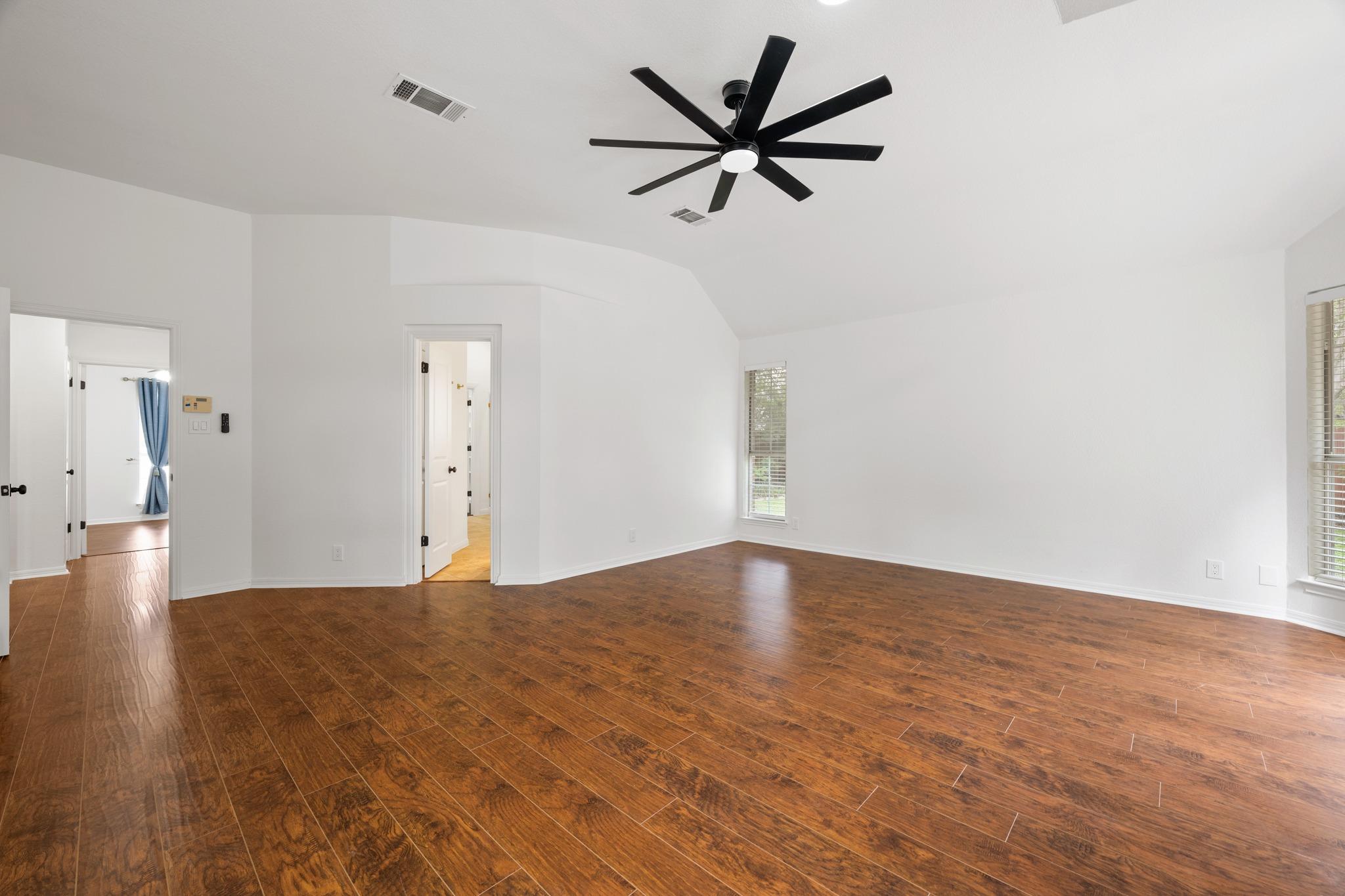 209 El Rio DR