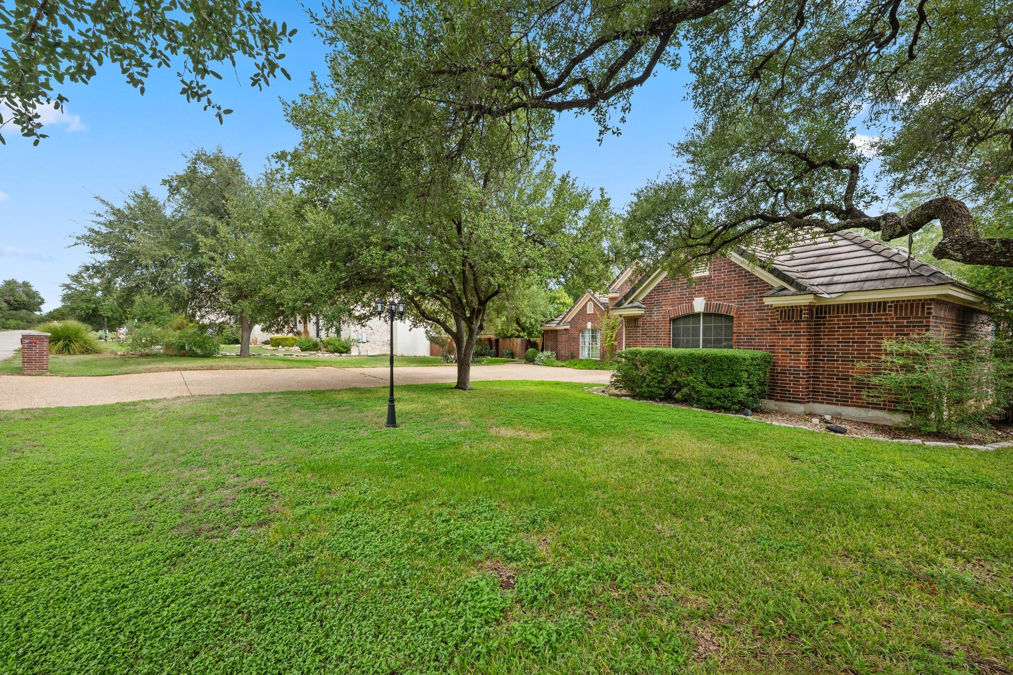 209 El Rio DR