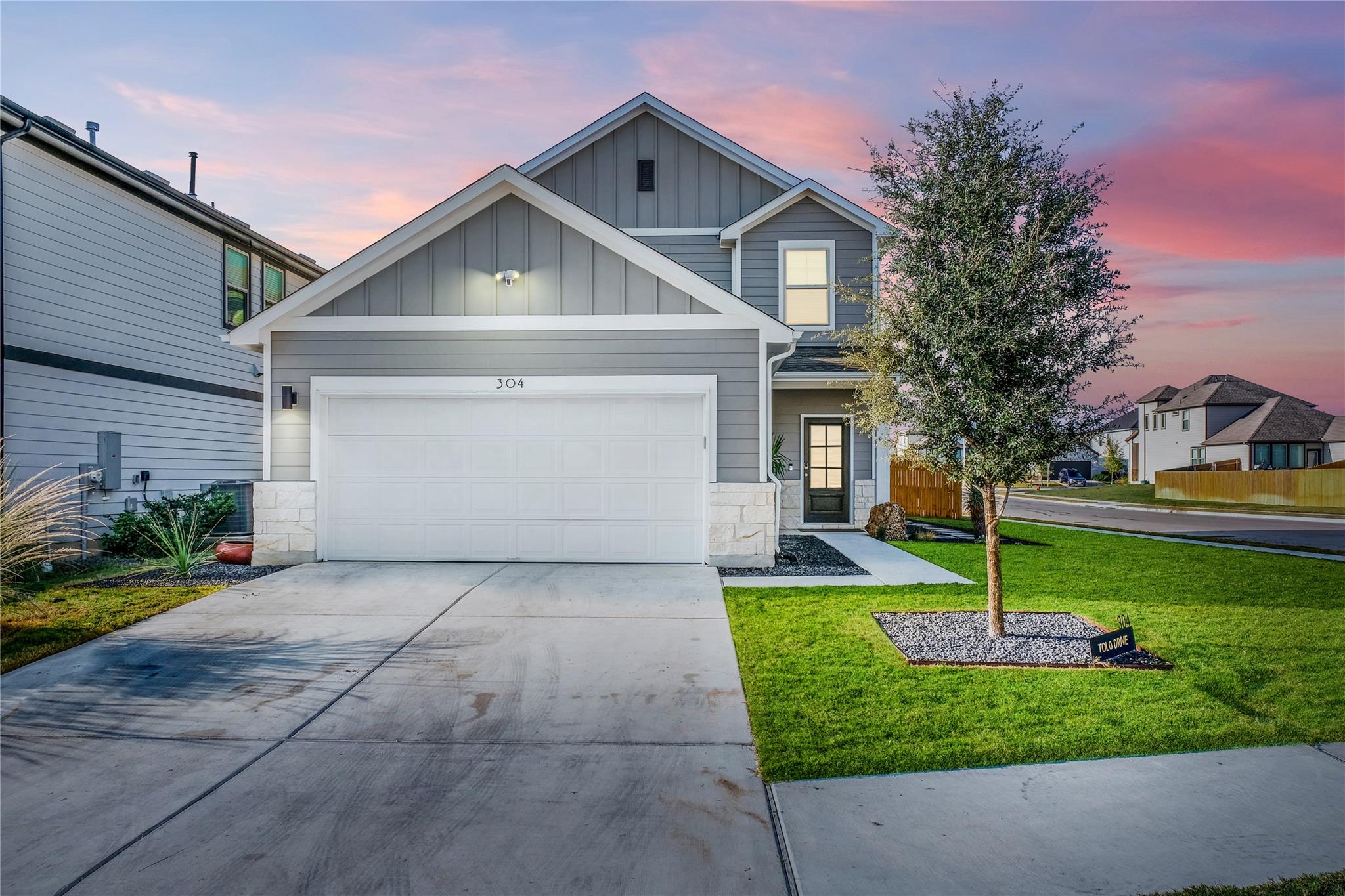 304 Tolo DR