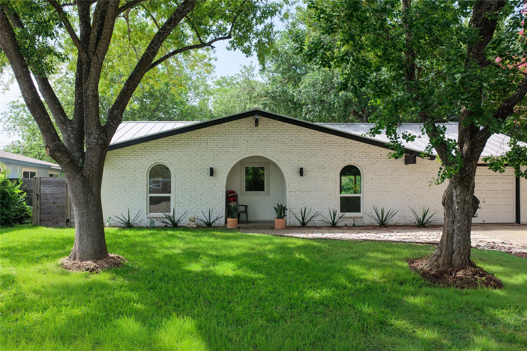 5115 Creekline DR
