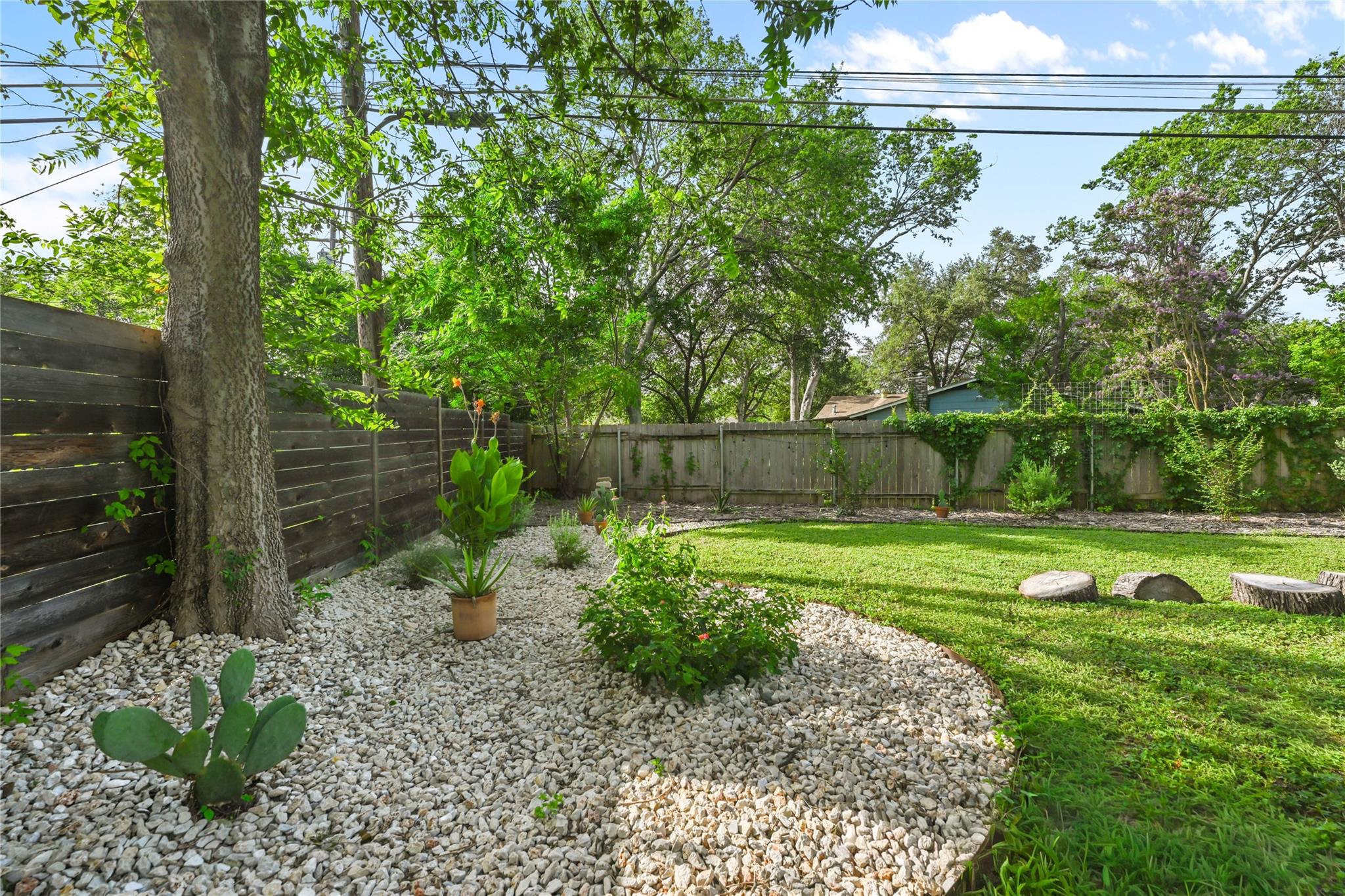 5115 Creekline DR