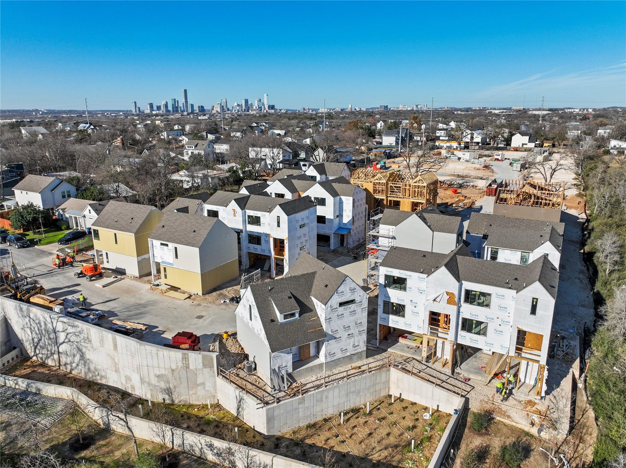 1180 Lott Ave