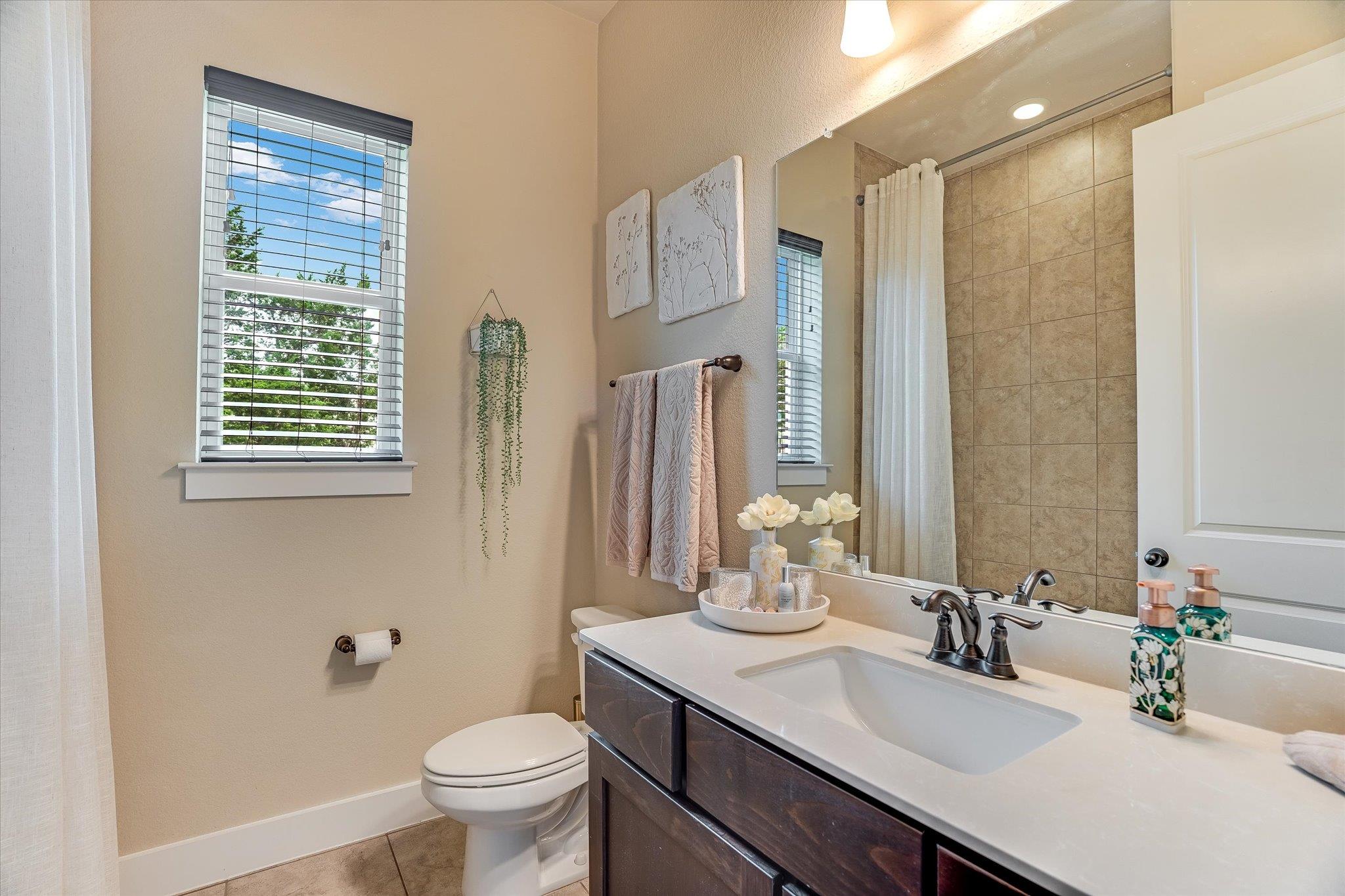 245 Bristlecone DR