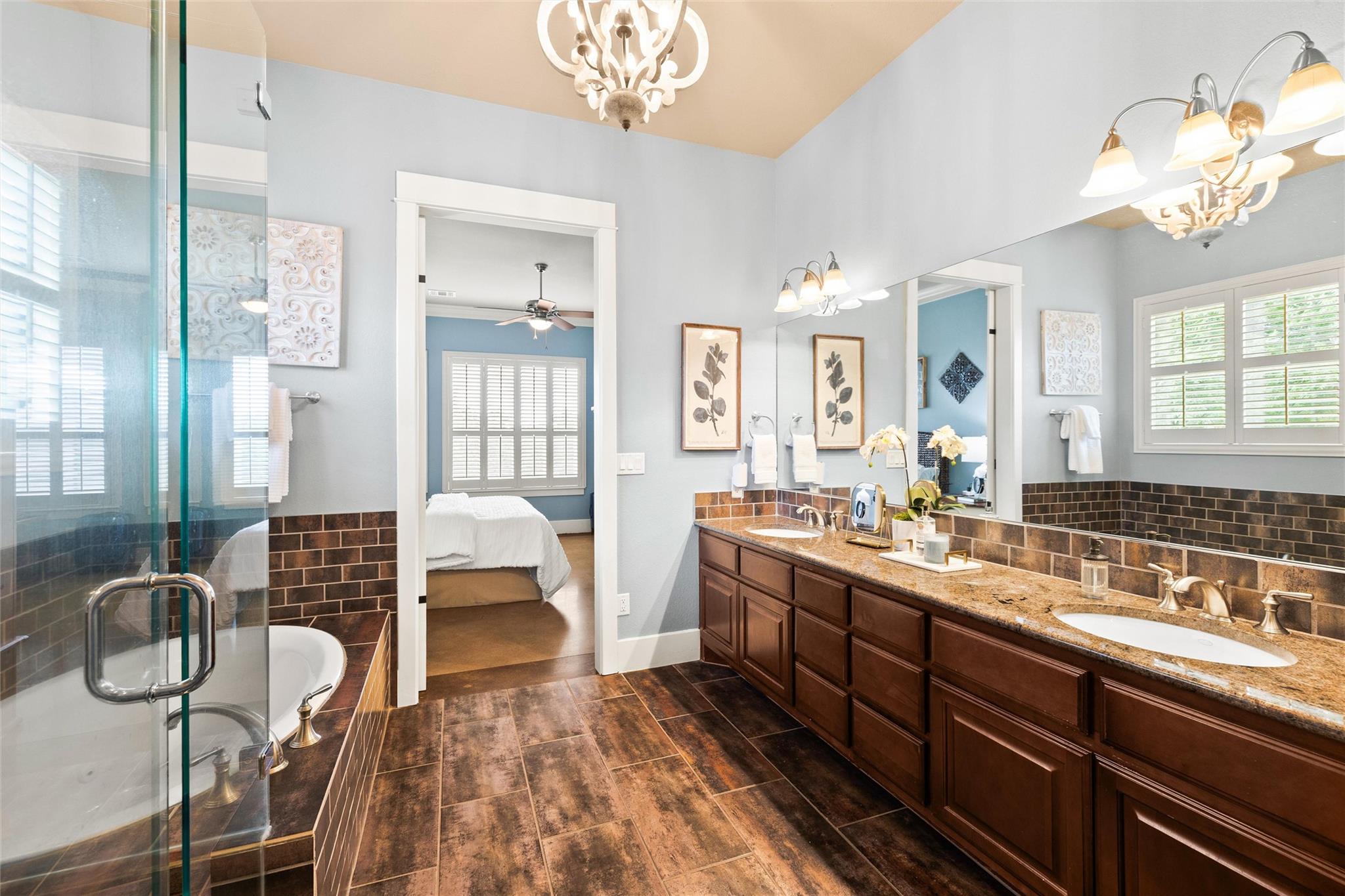 121 White Wash