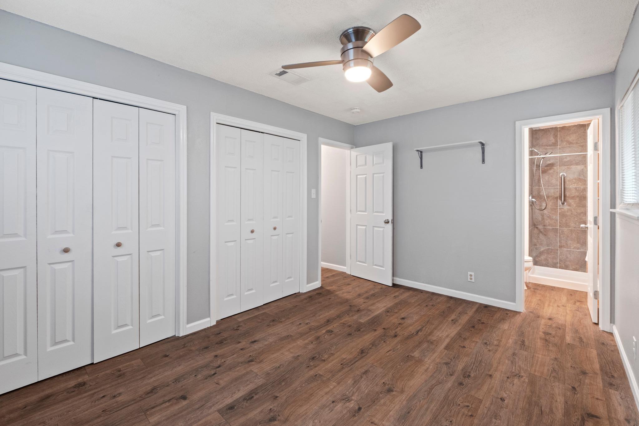 5811 Glenhollow PATH