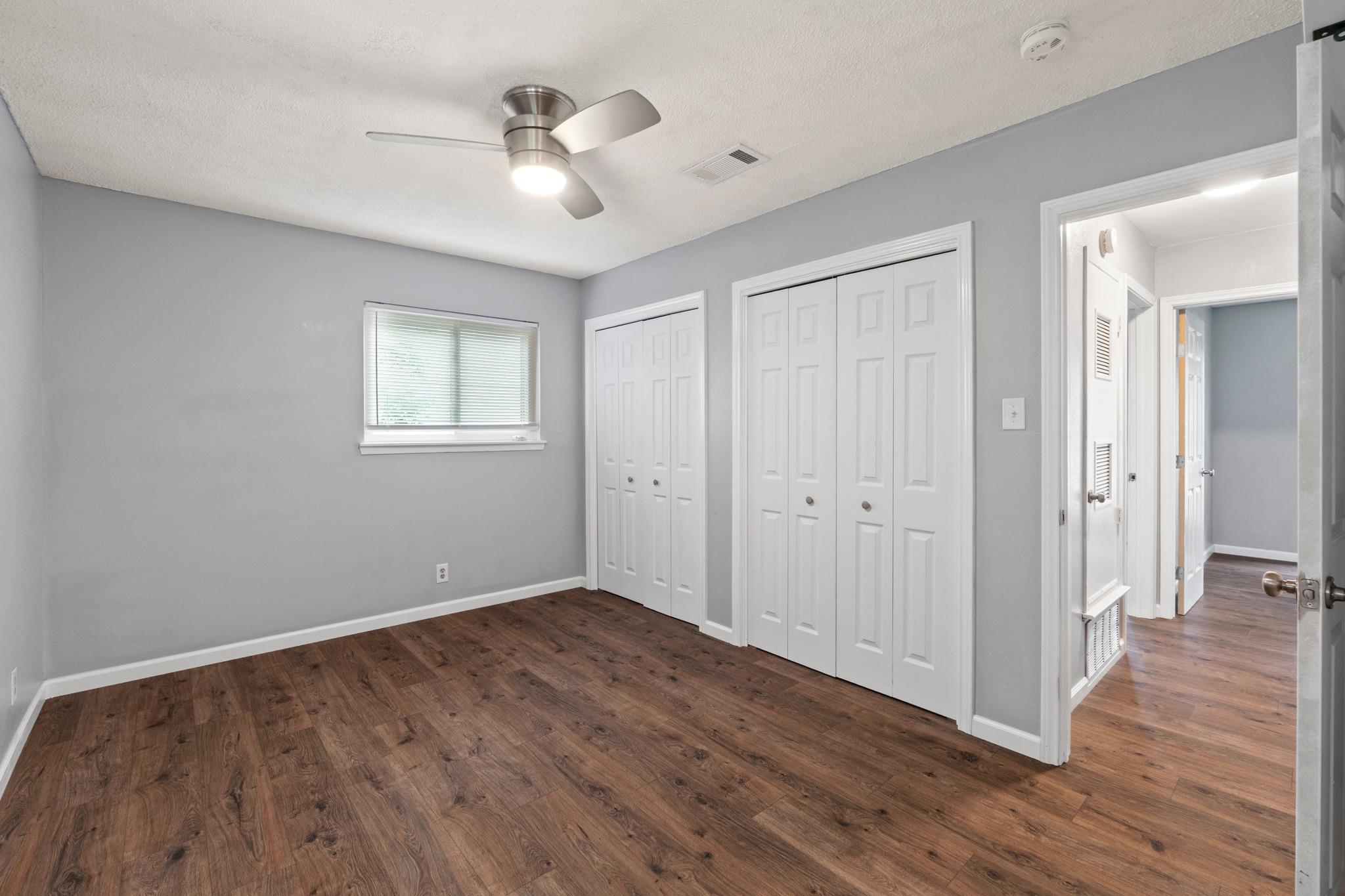 5811 Glenhollow PATH