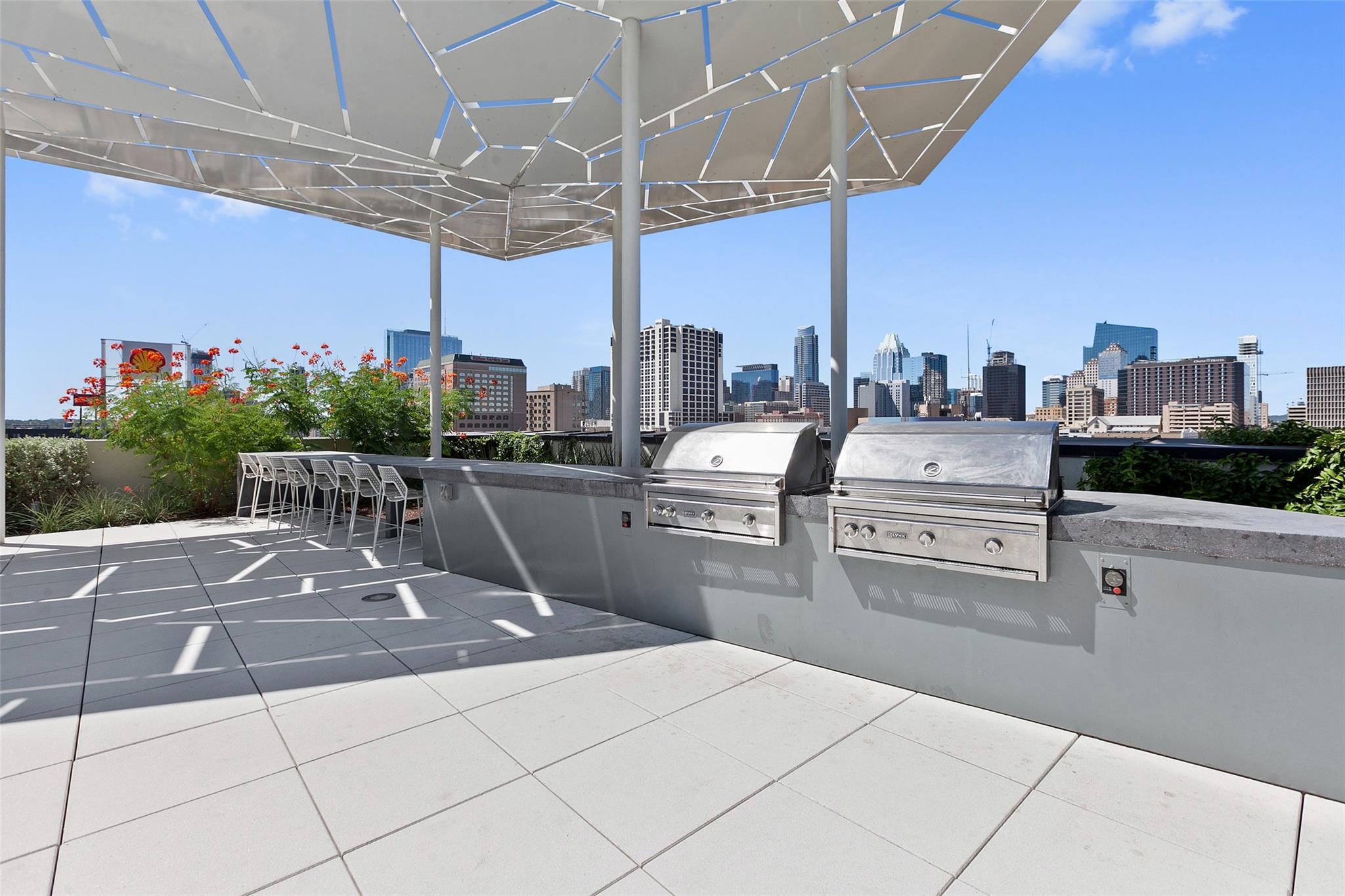 800 Embassy DR # 537