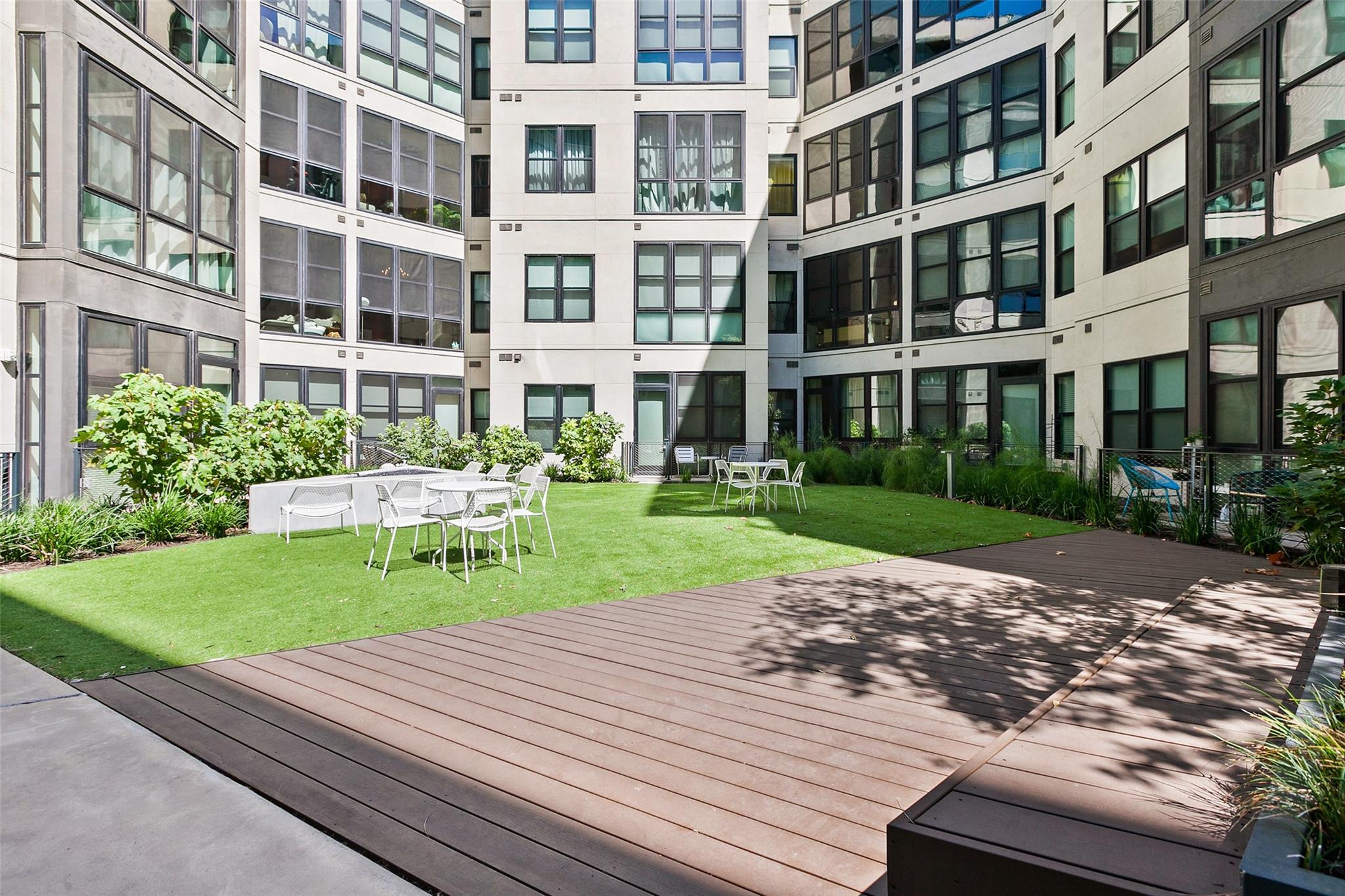 800 Embassy DR # 537