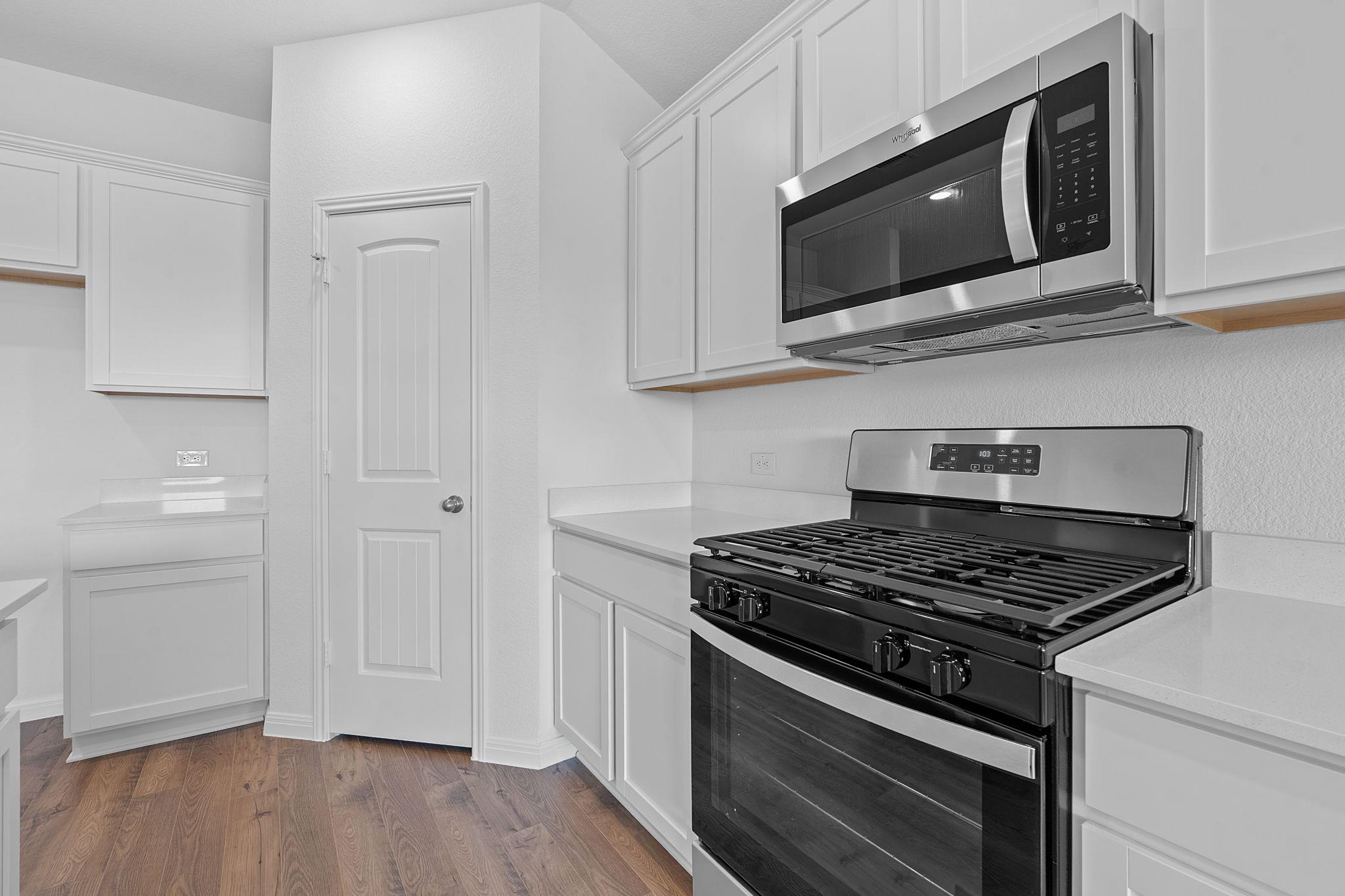 20325 Rosen WAY, Manor