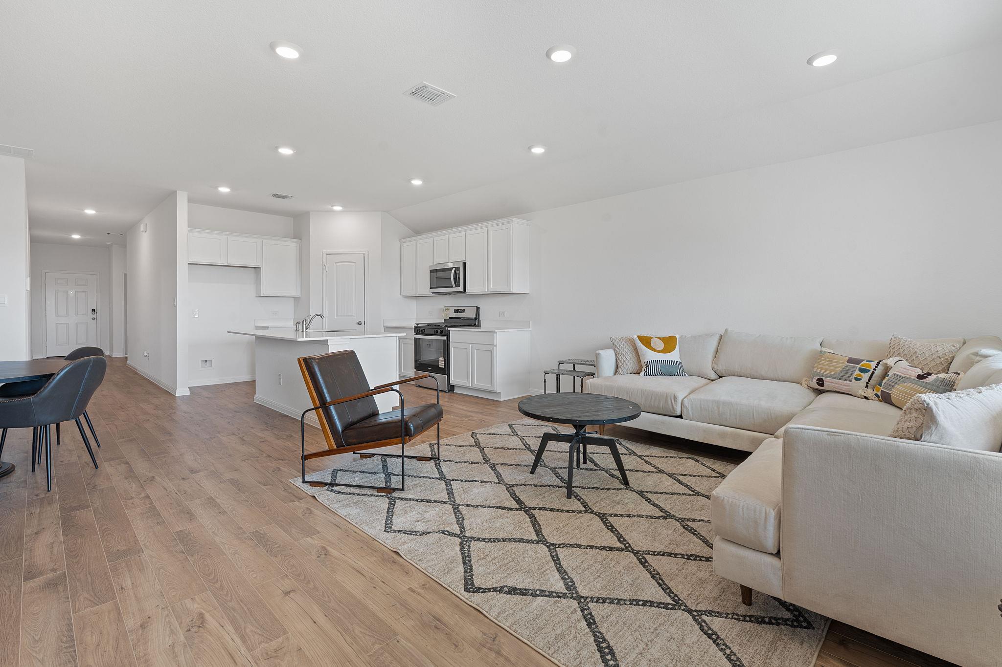 20325 Rosen WAY, Manor