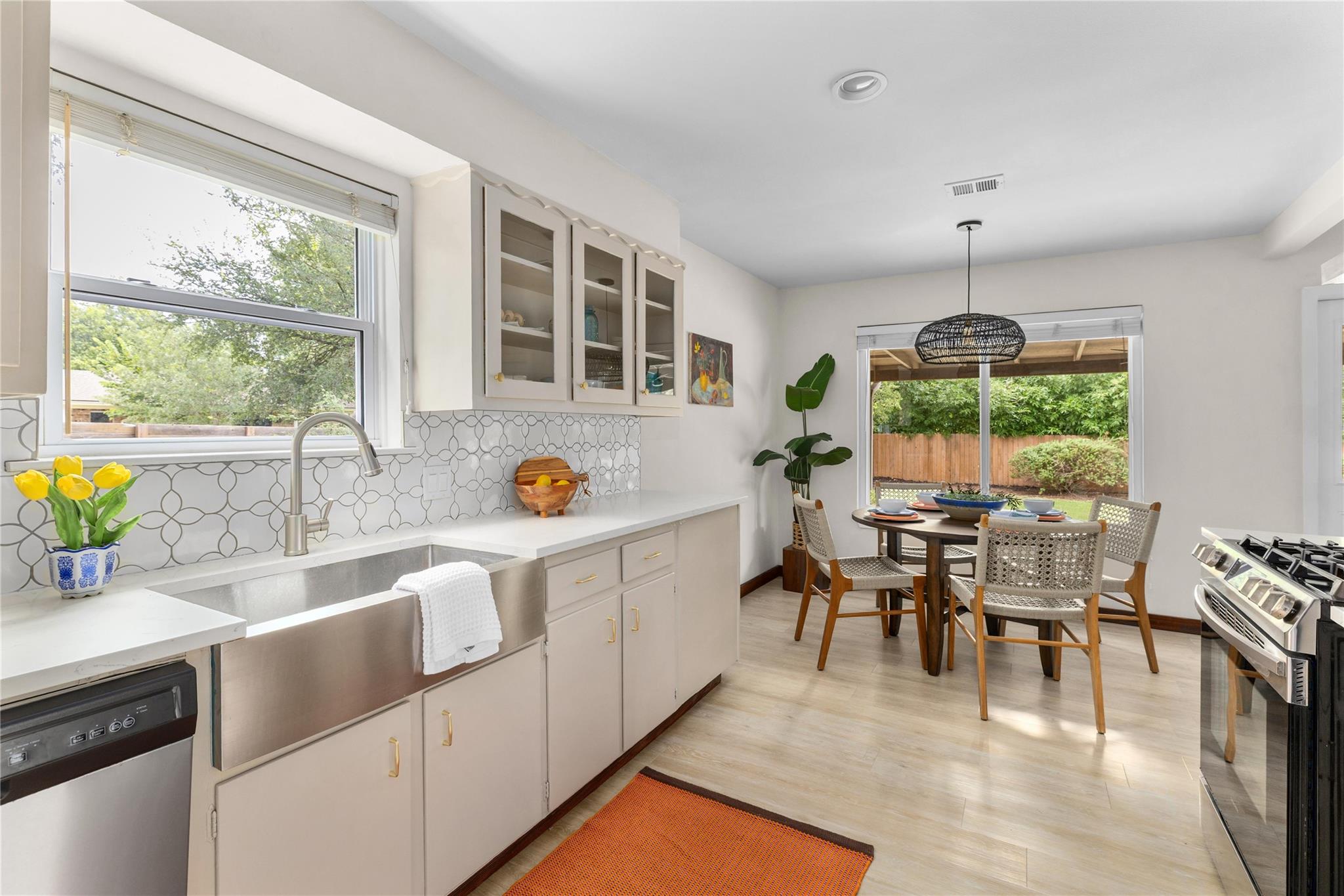 2301 Village CIR