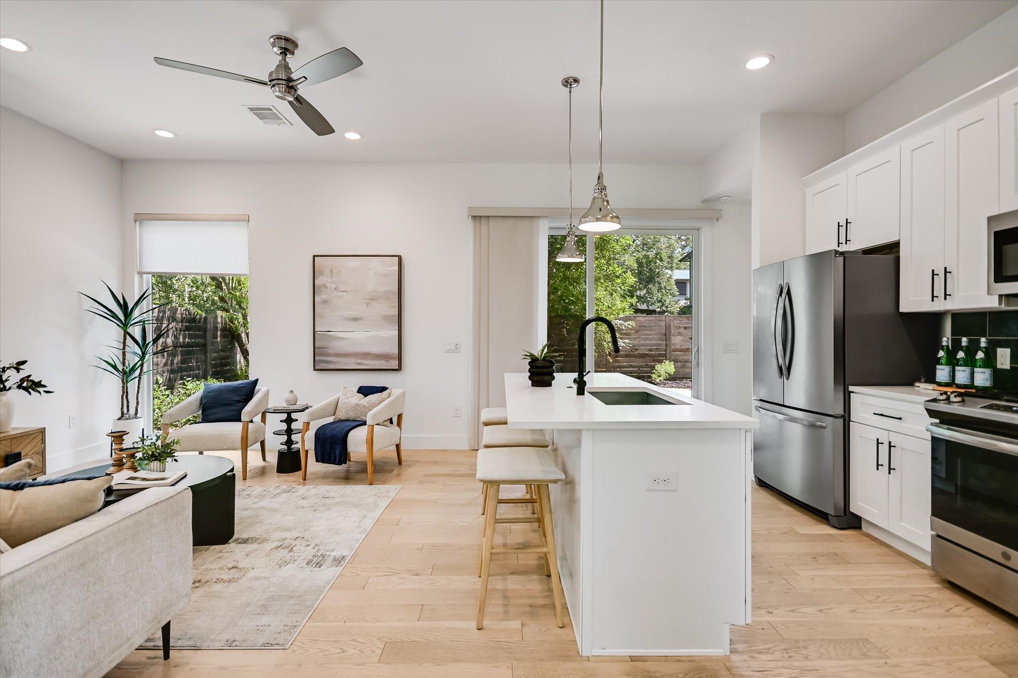 406 Franklin BLVD # 2
