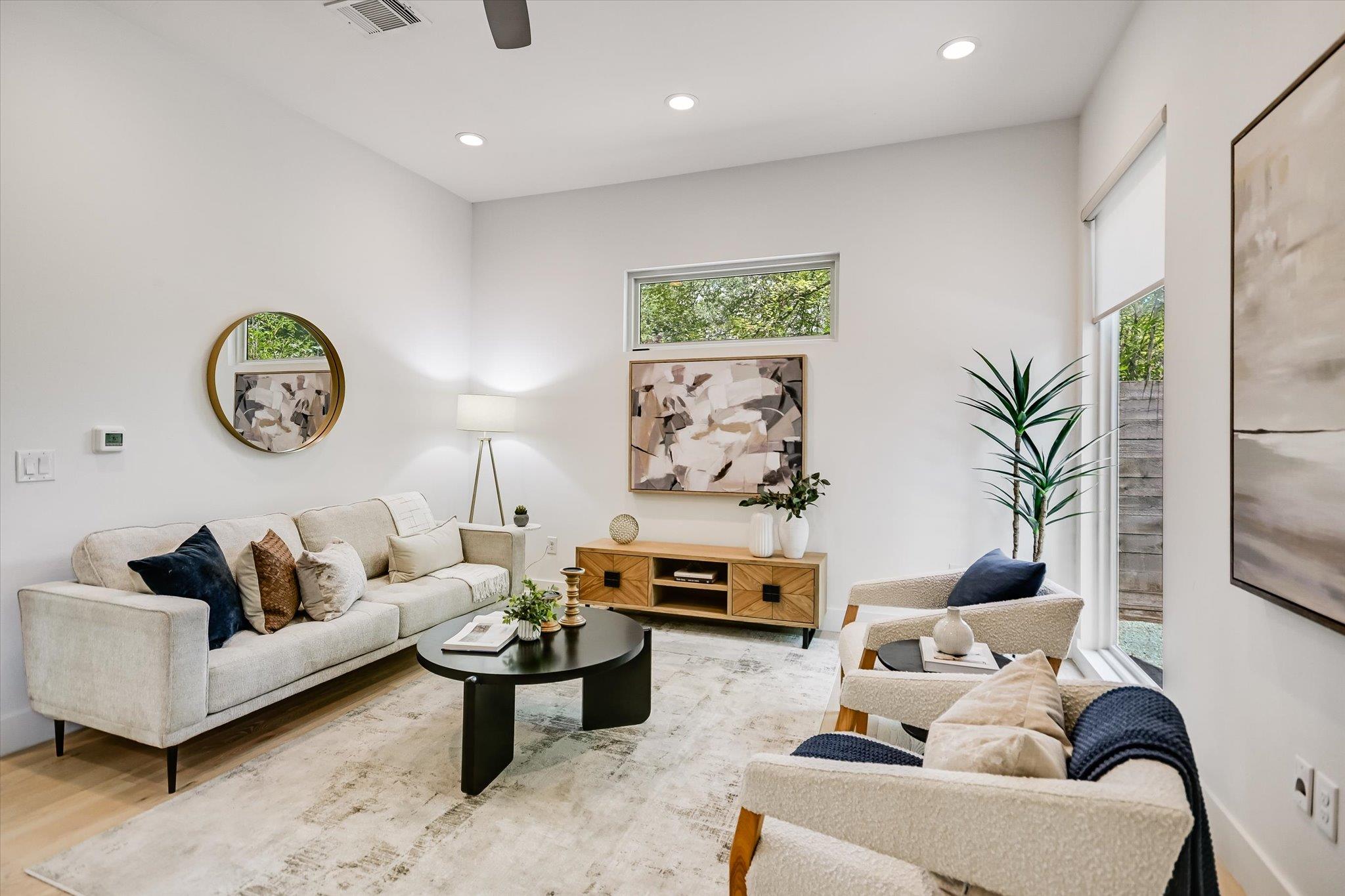 406 Franklin BLVD # 2