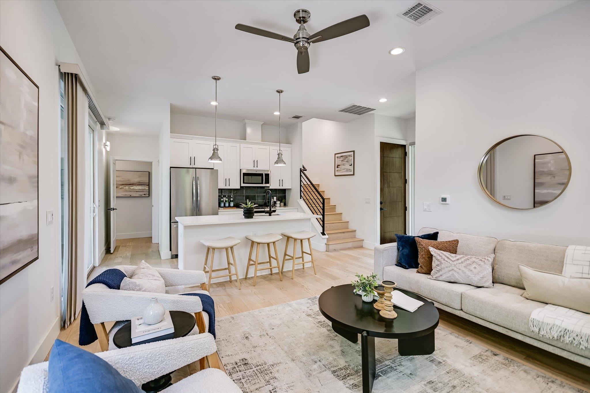 406 Franklin BLVD # 2