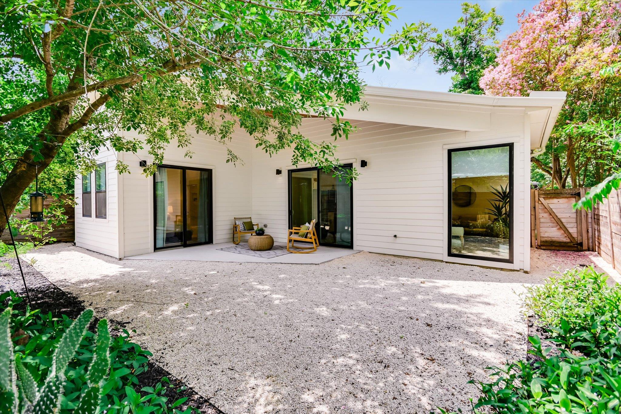 406 Franklin BLVD # 2