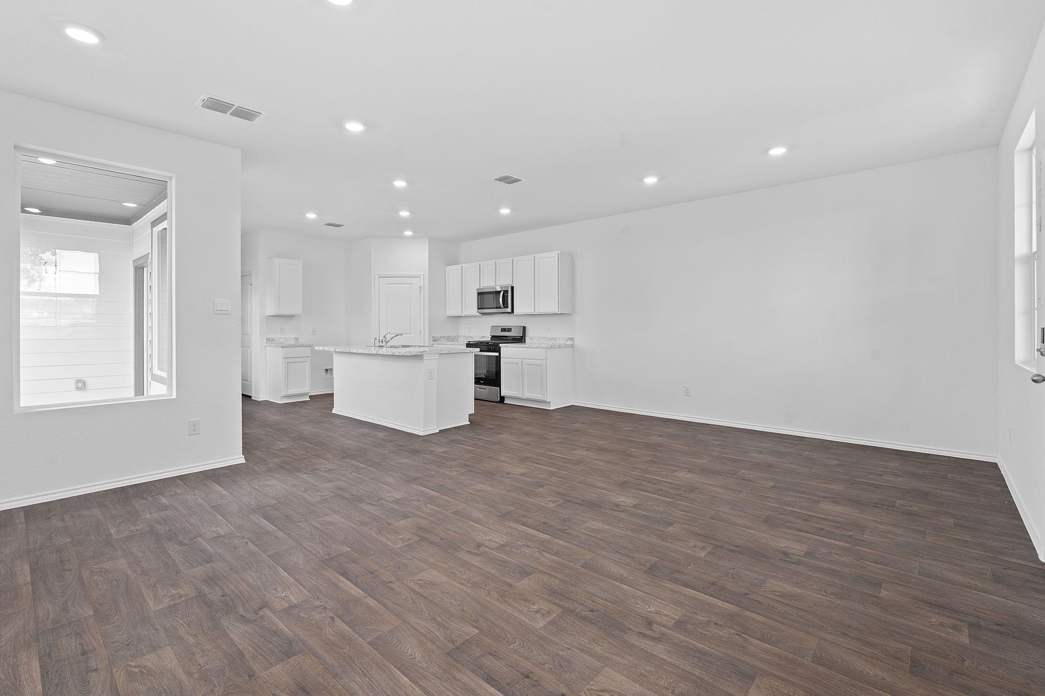 323 Puerto Plata Ave, Bastrop