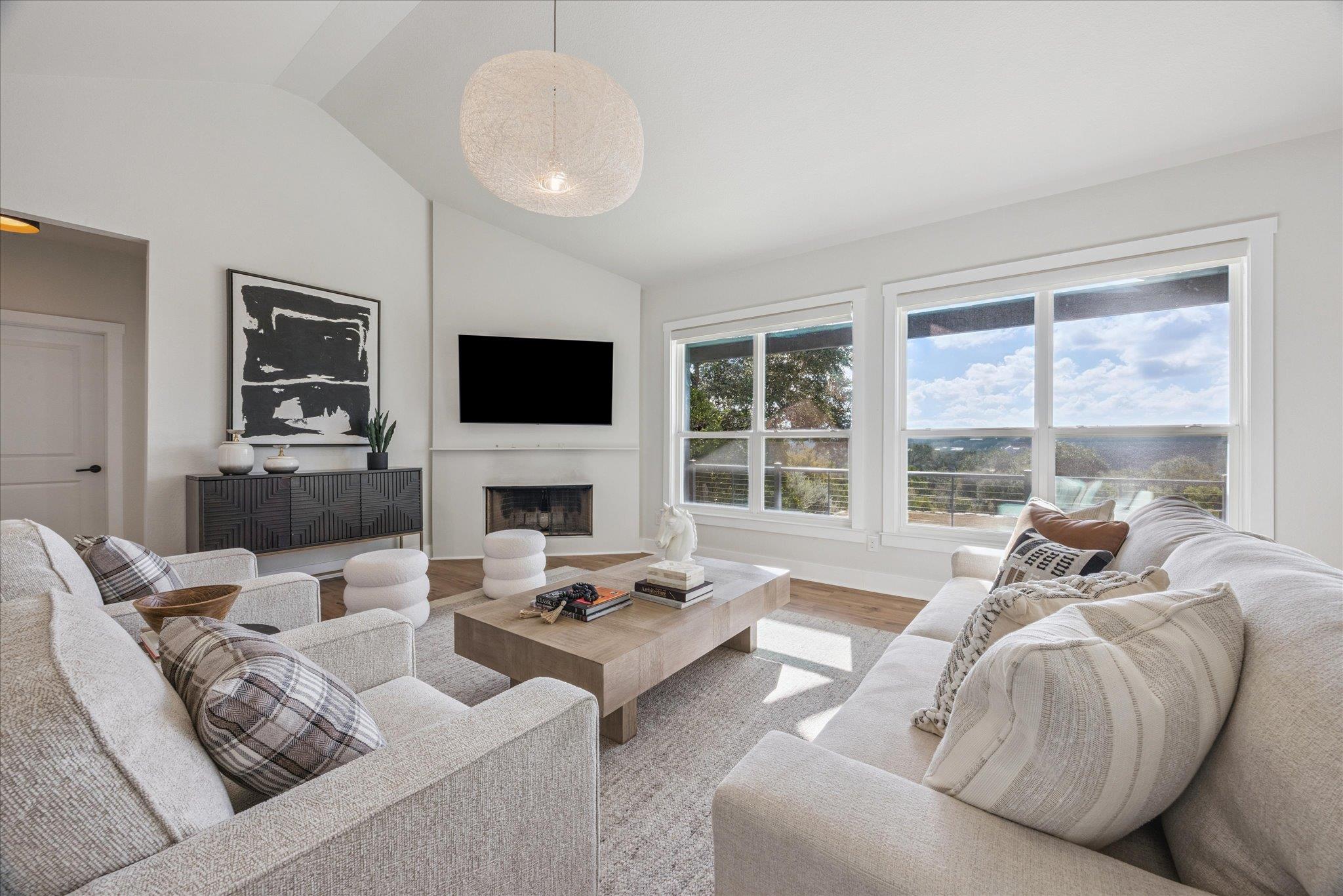 2902 Summit DR, New Braunfels