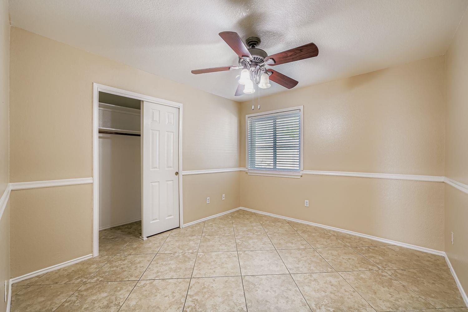 1301 Coral Cay LN, Round Rock