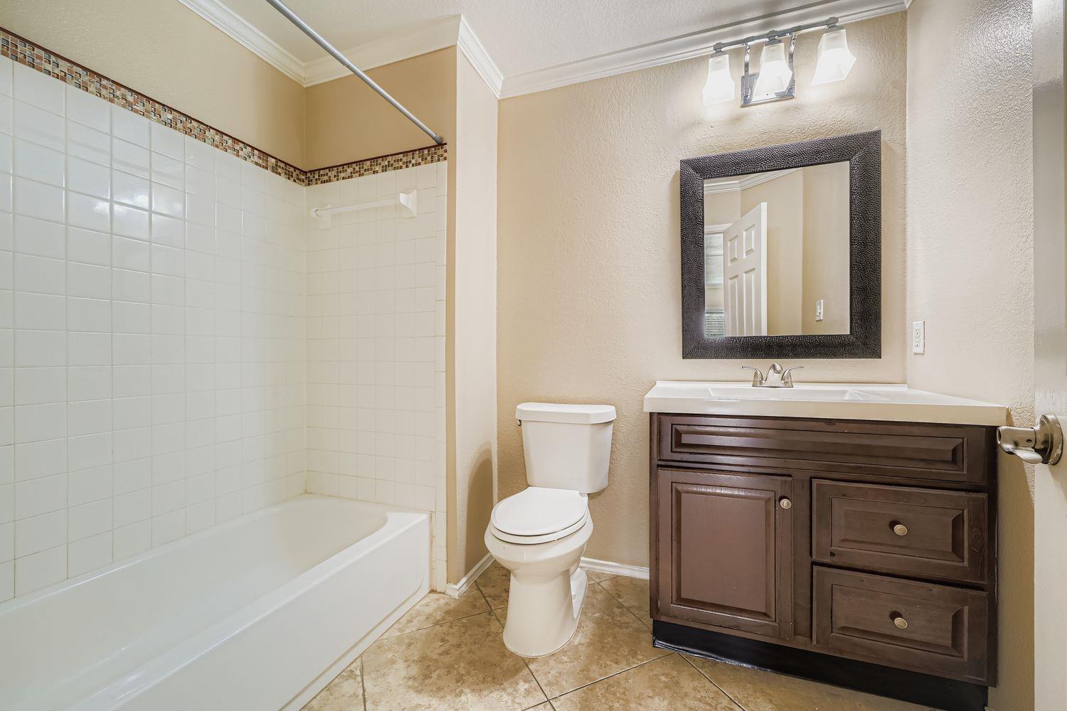 1301 Coral Cay LN, Round Rock