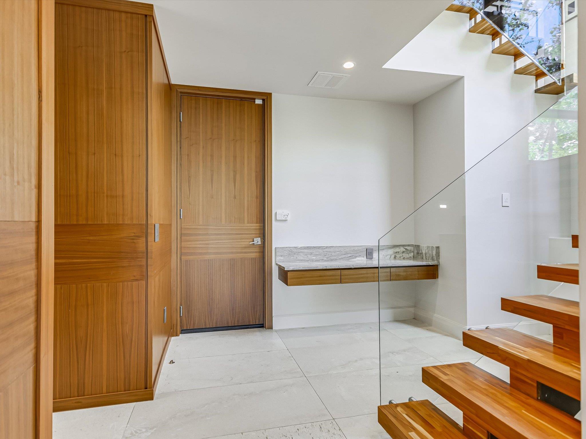 1601 Barn Swallow DR