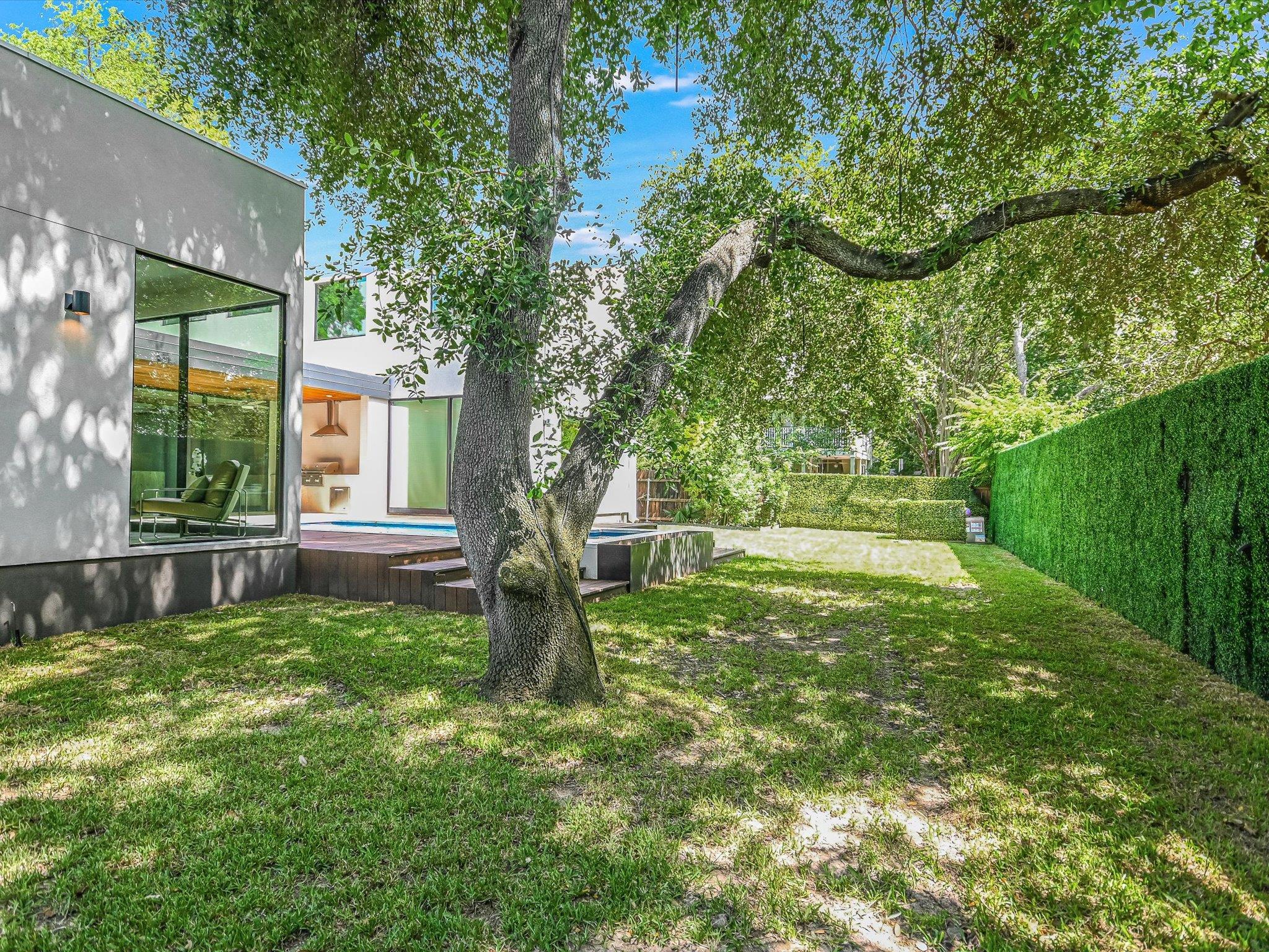 1601 Barn Swallow DR