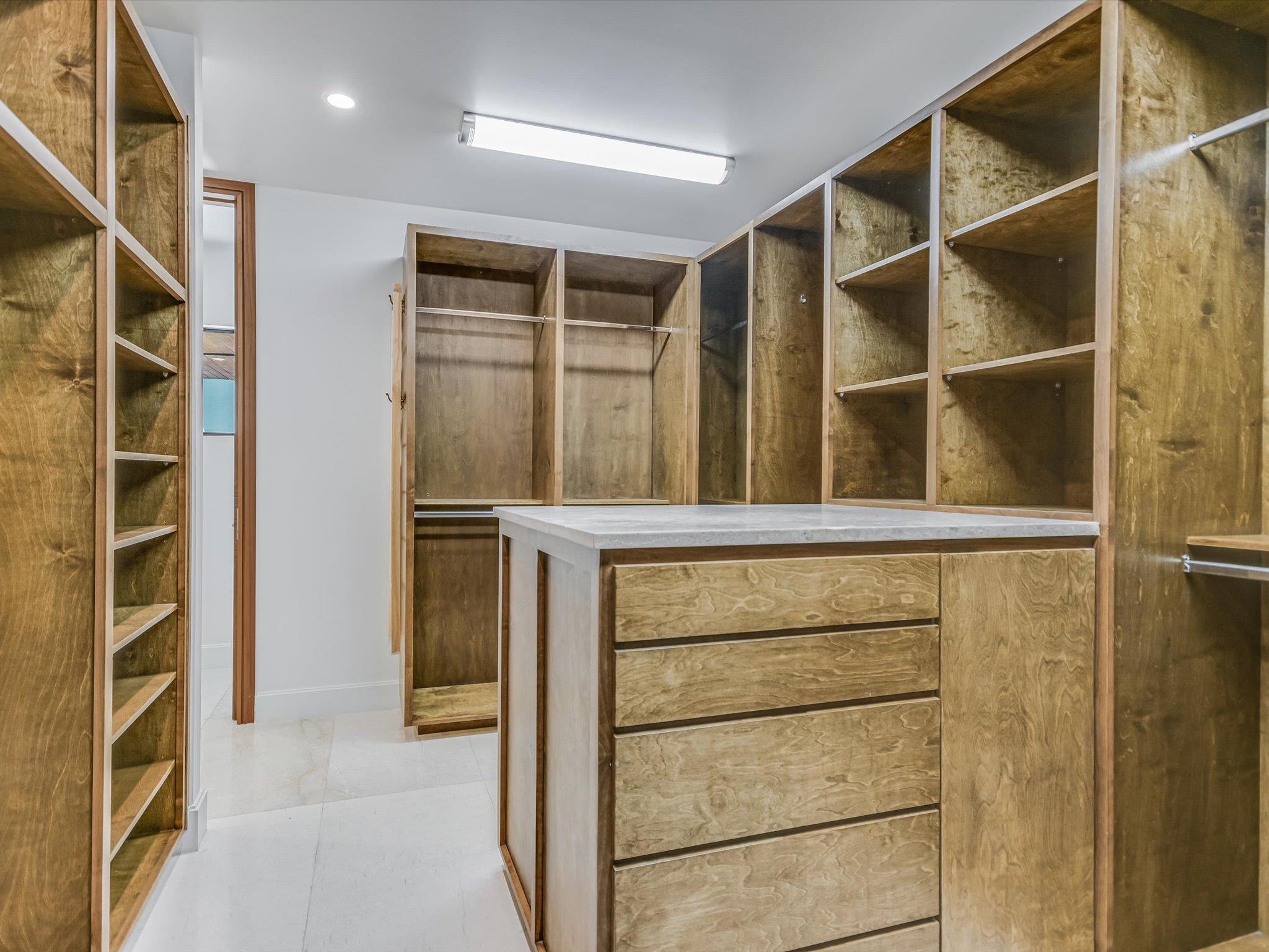 1601 Barn Swallow DR