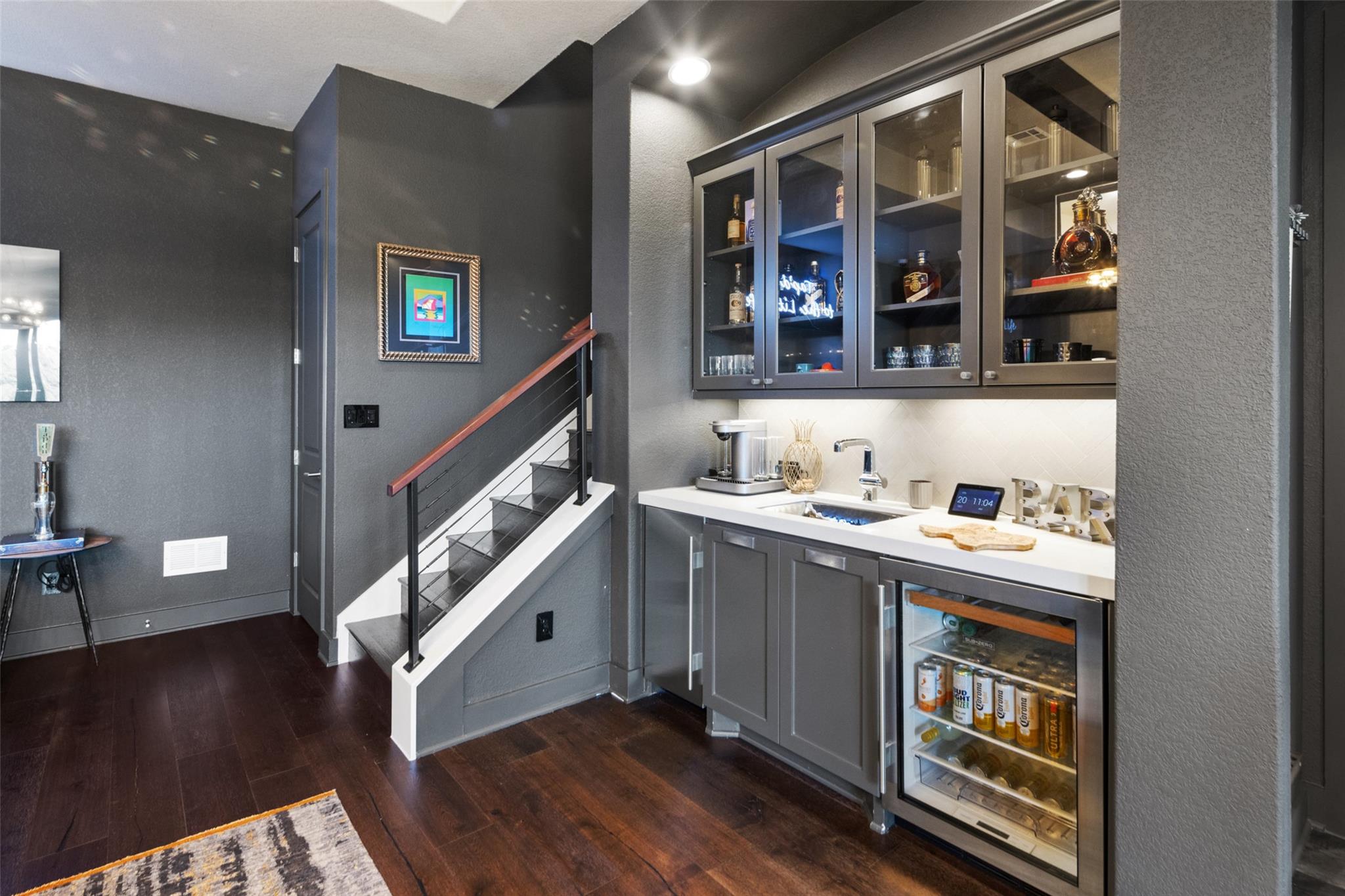 420 Marina View WAY