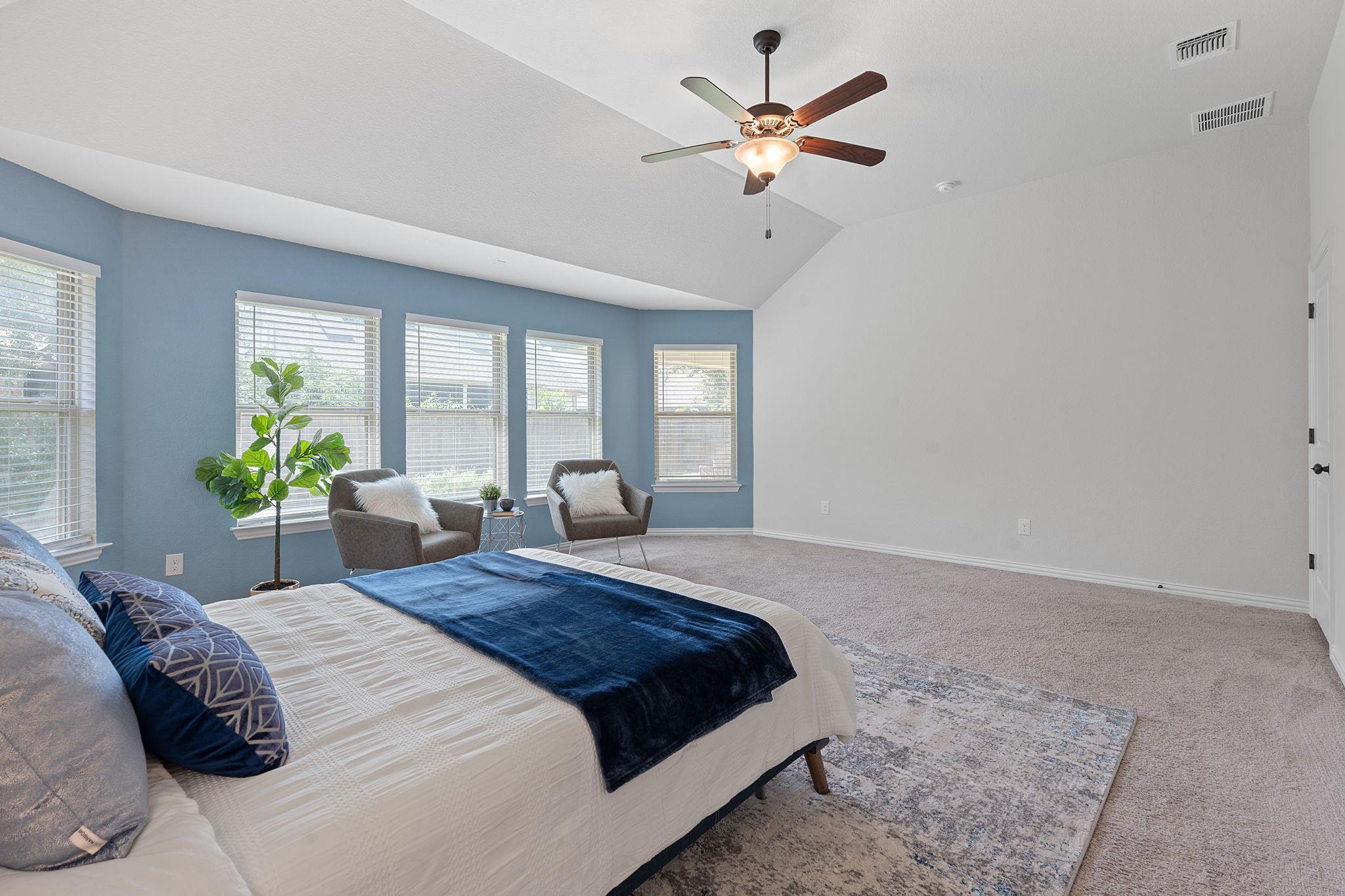 4131 Van Ness Ave