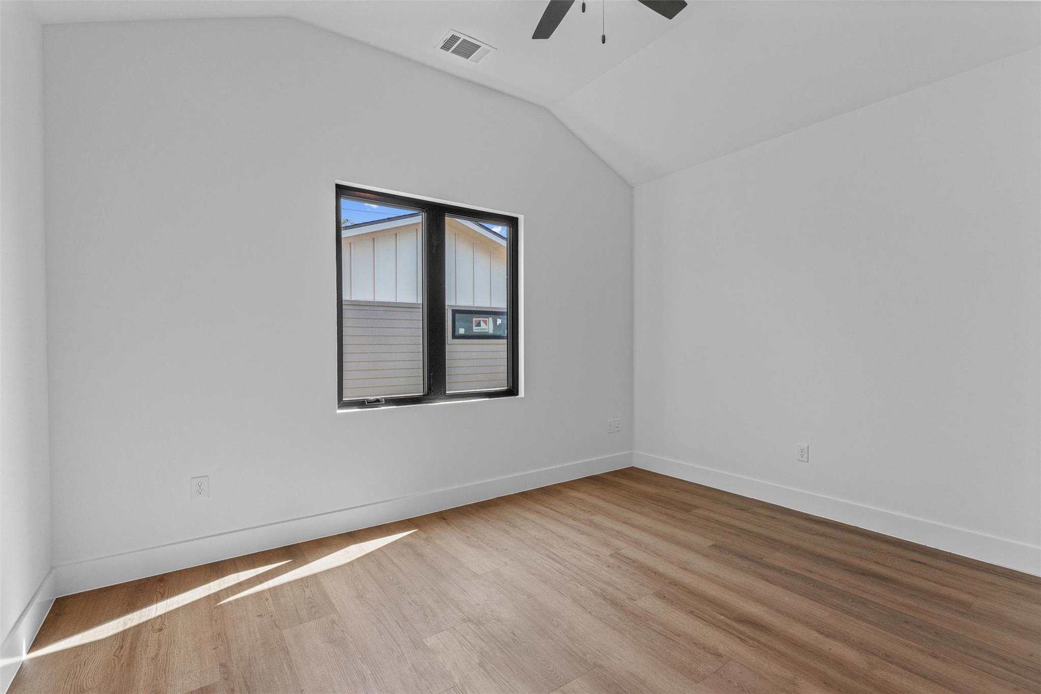 1402 Beckett ST # 1B