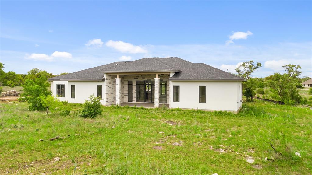333 Spicewood Trails DR