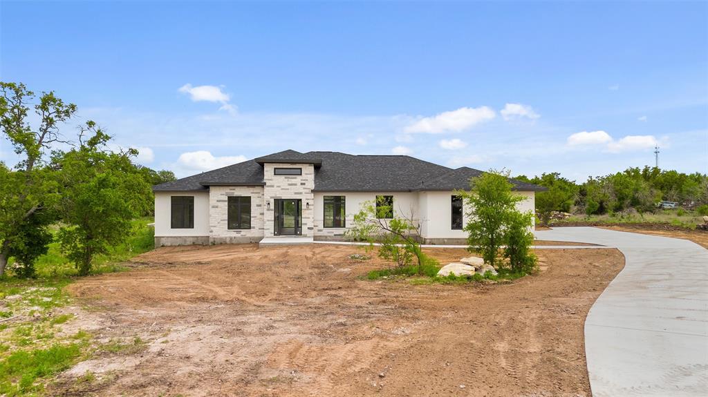 333 Spicewood Trails DR
