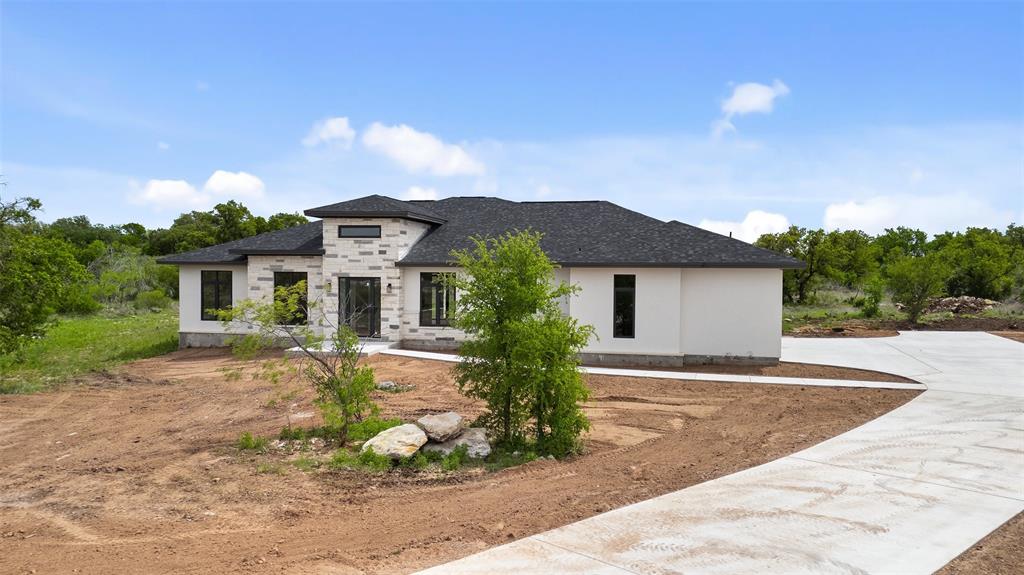 333 Spicewood Trails DR