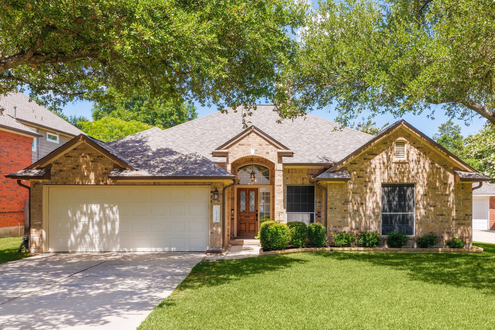 16106 W Dorman DR
