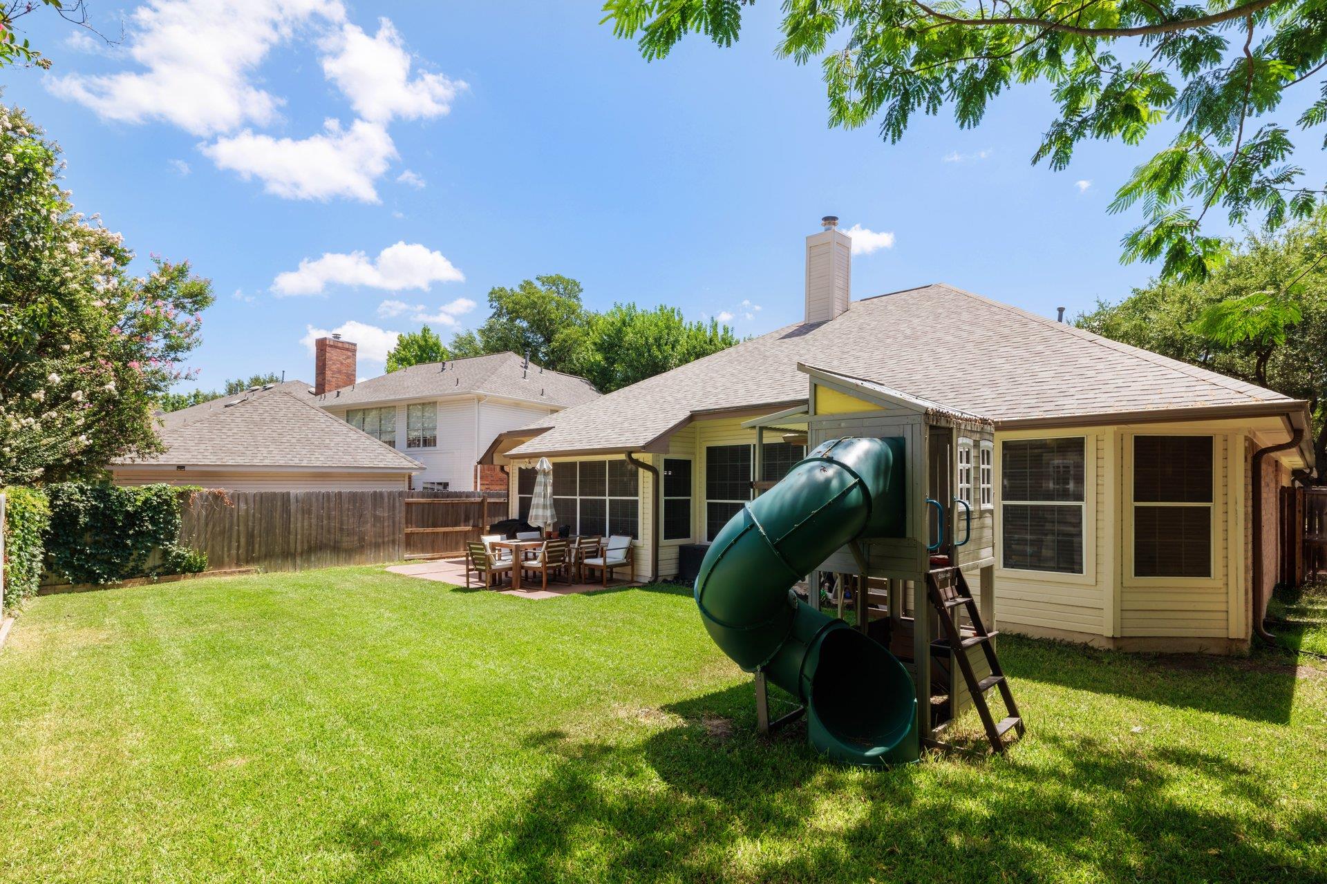 16106 W Dorman DR