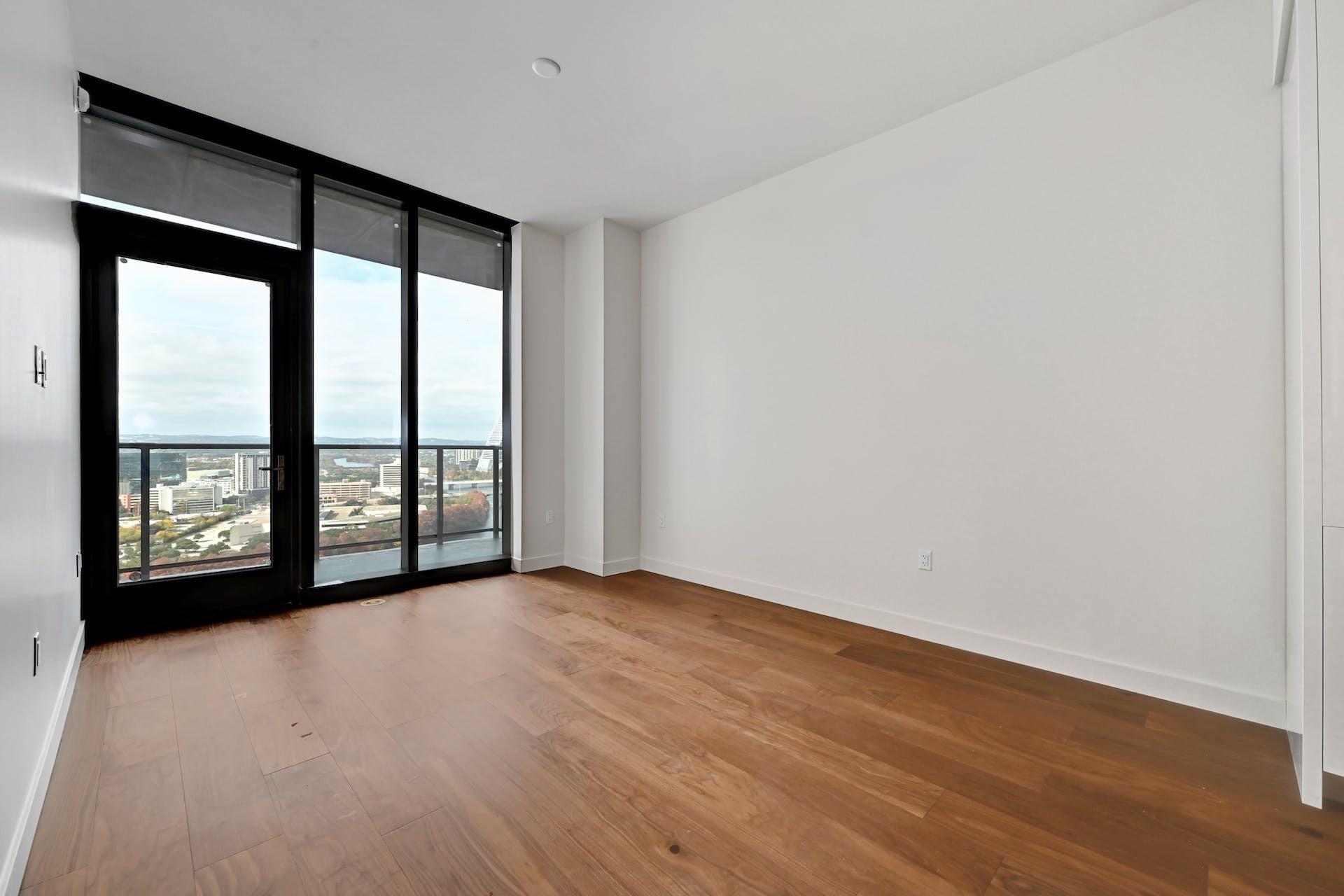 44 East Ave # 2204
