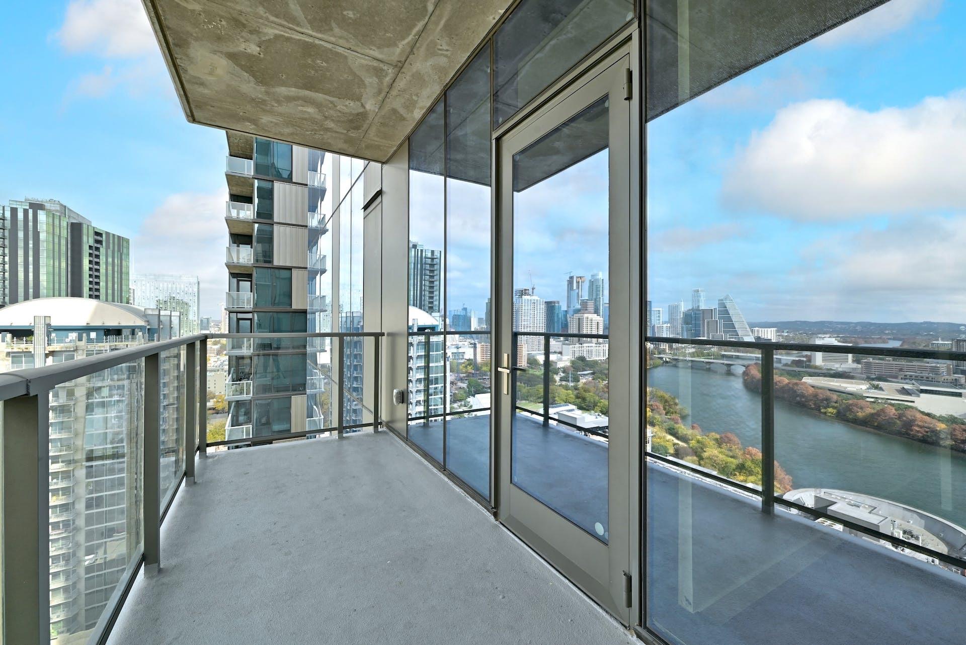 44 East Ave # 2204