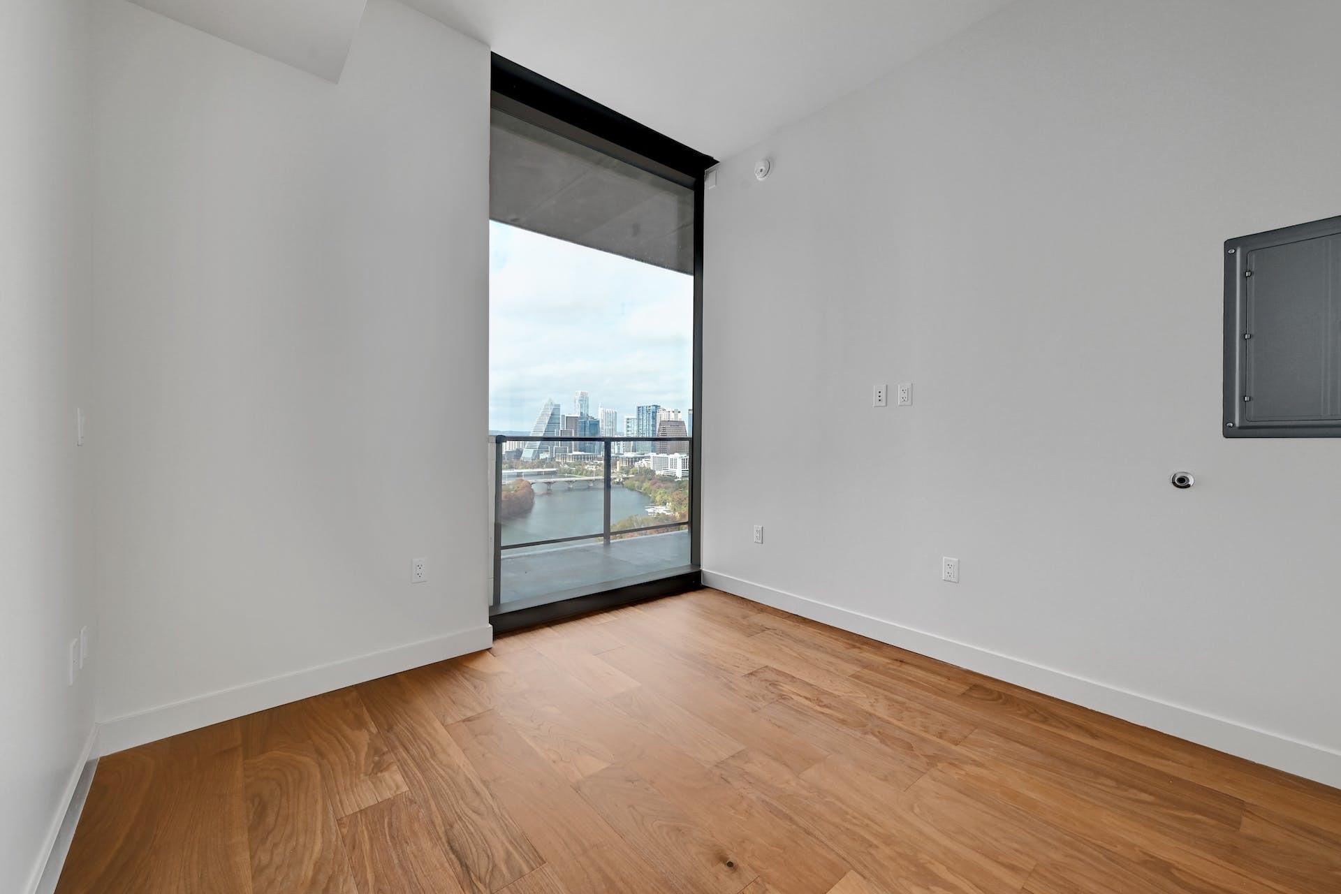 44 East Ave # 2204
