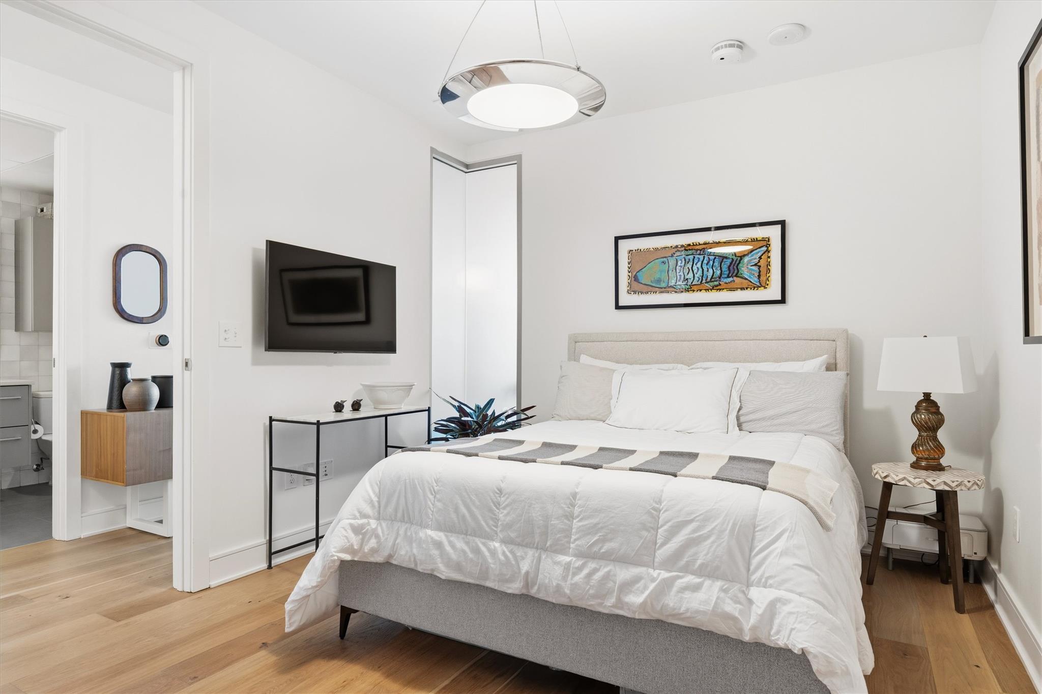 222 West Ave # 1808