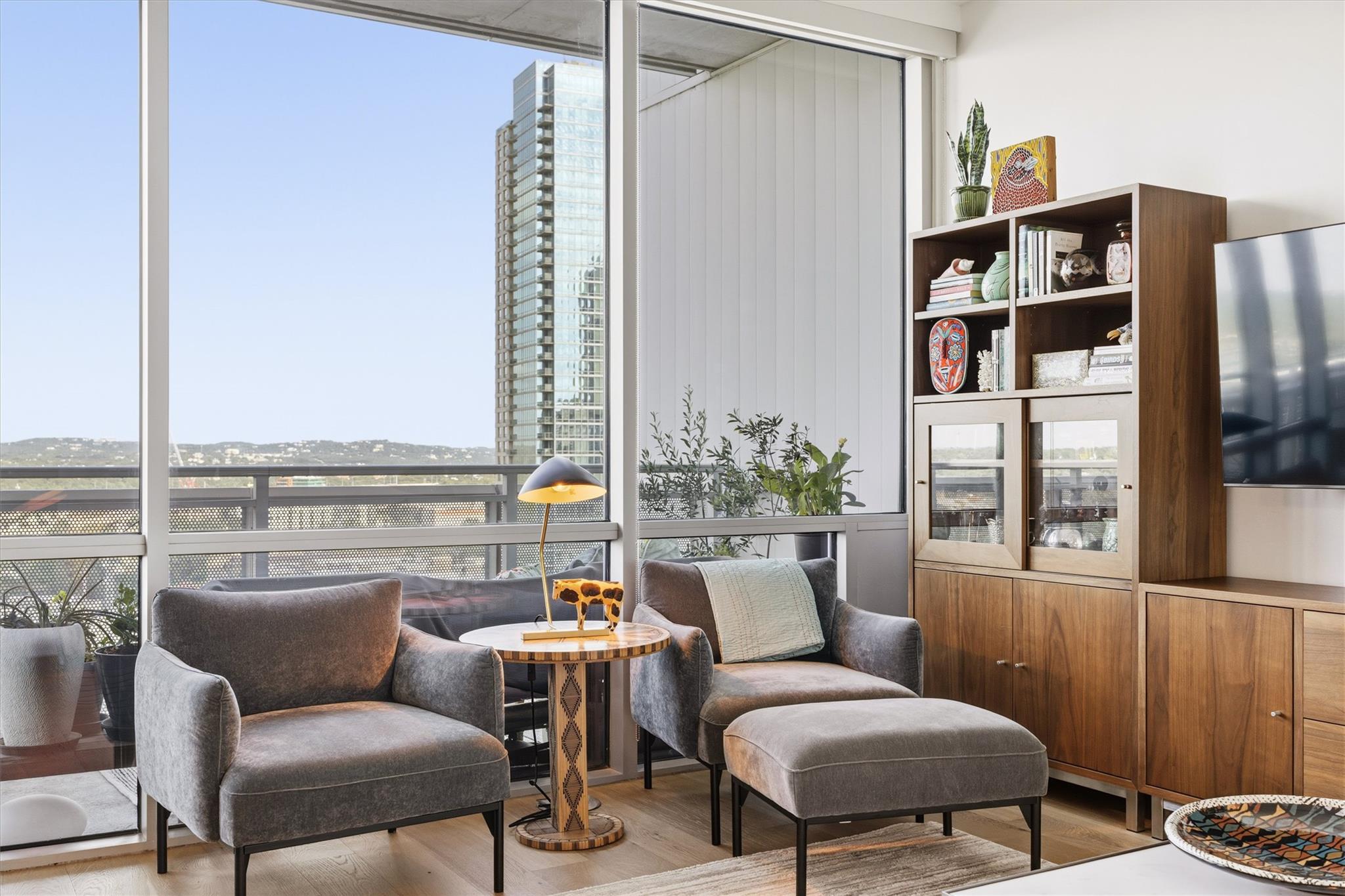 222 West Ave # 1808