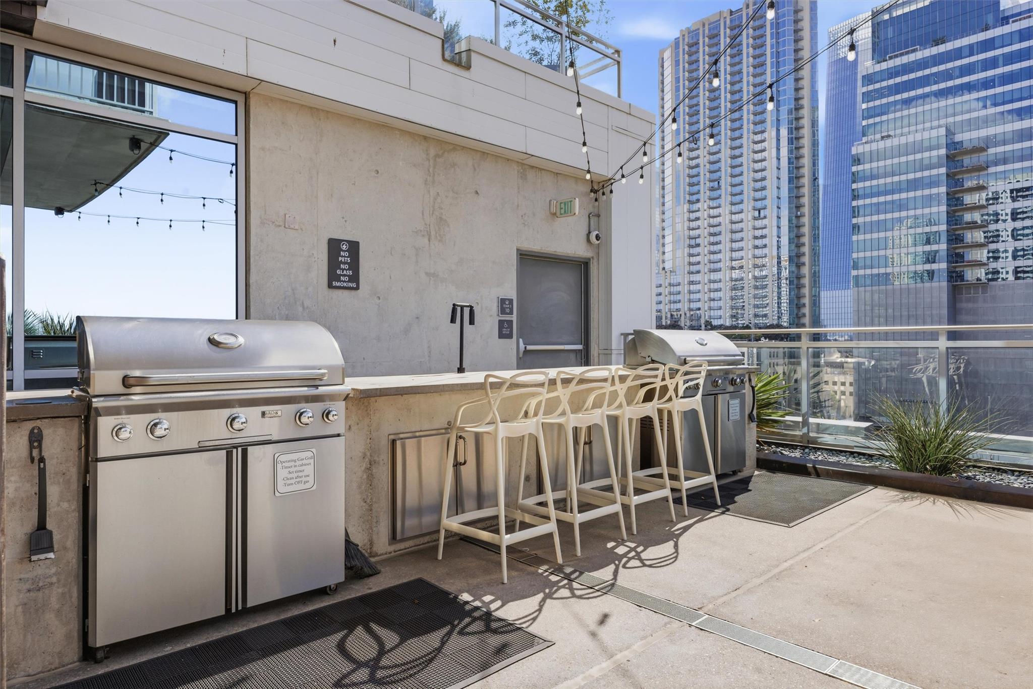 222 West Ave # 1808