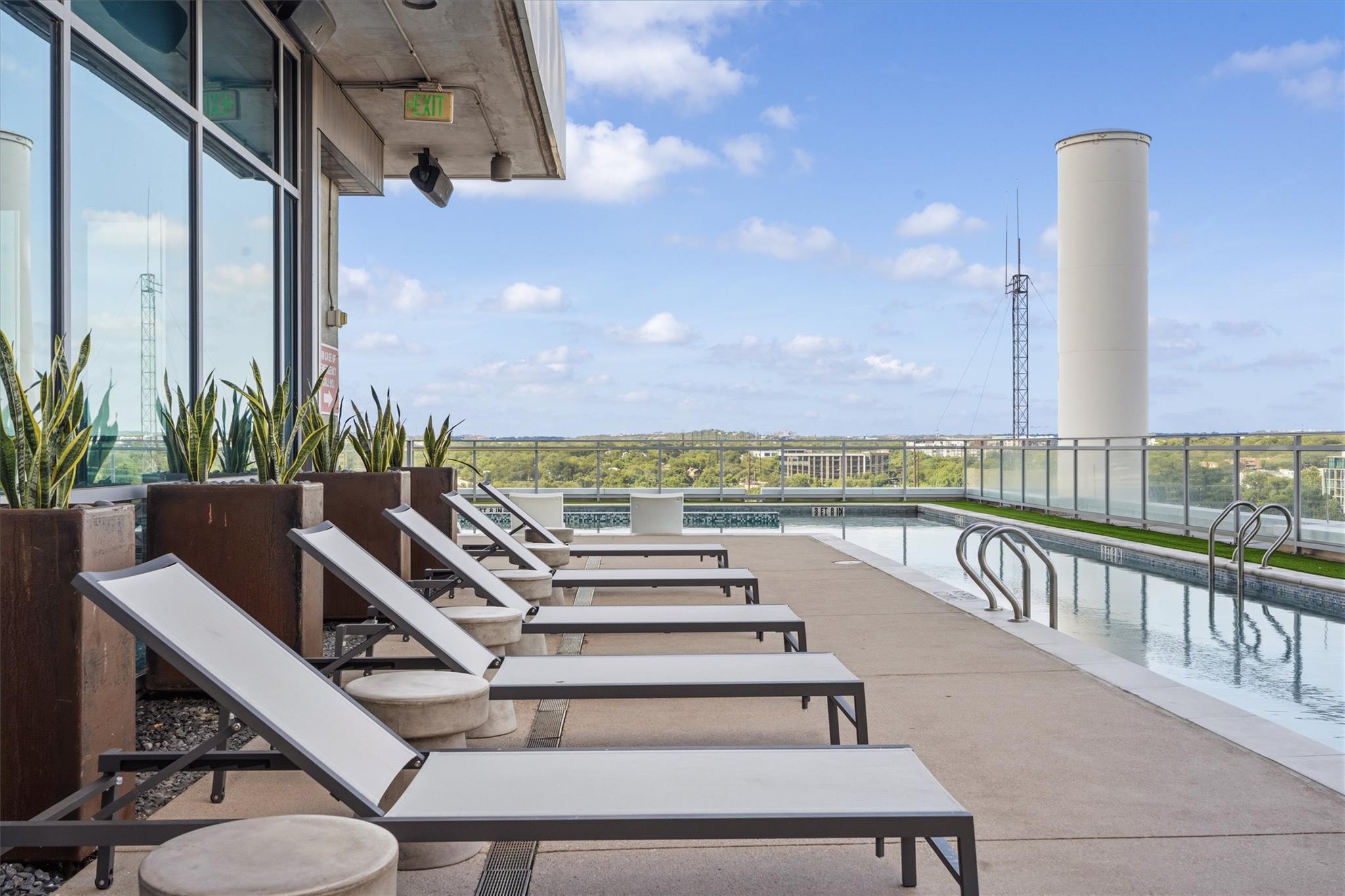 222 West Ave # 1808