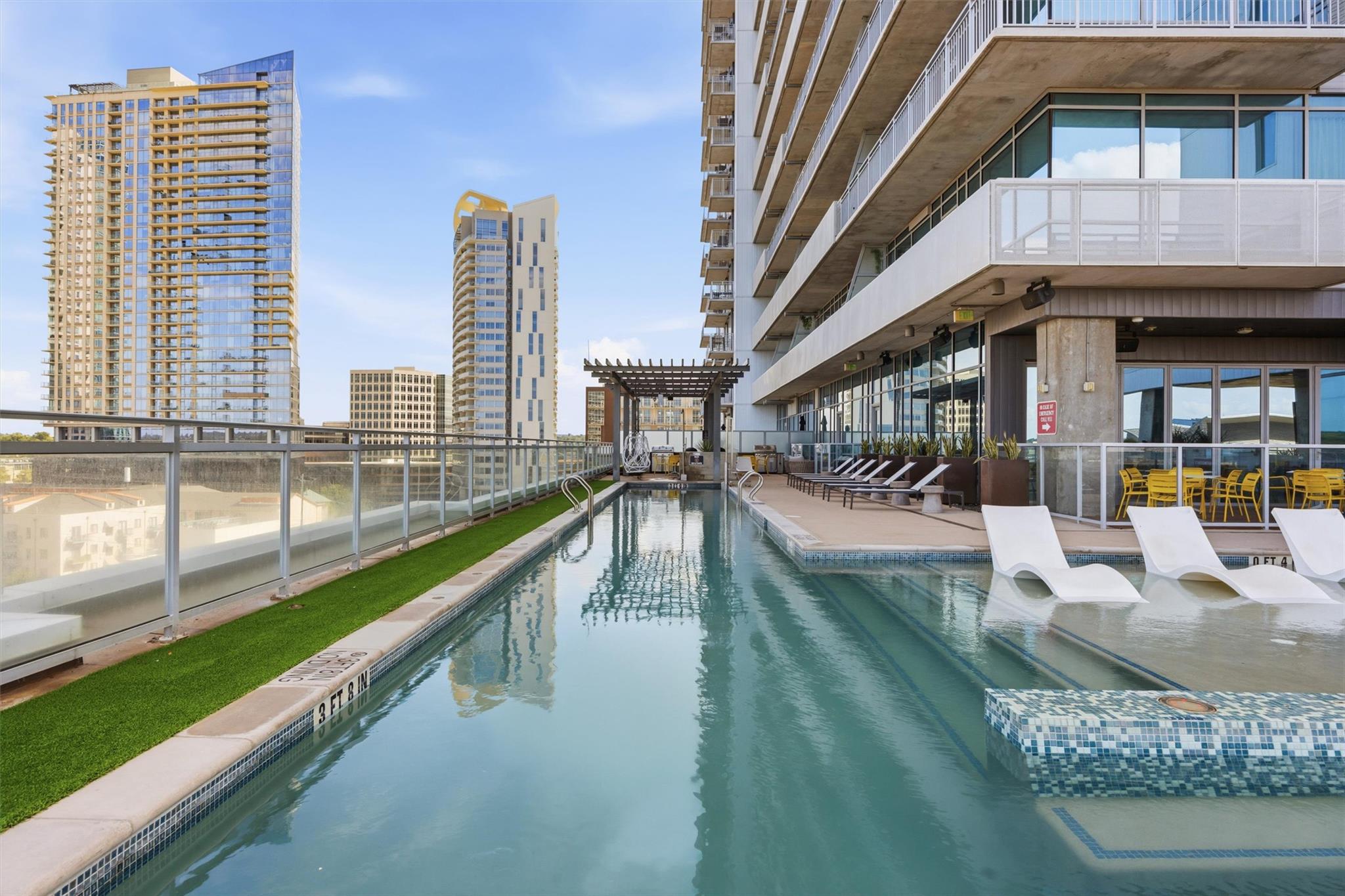 222 West Ave # 1808