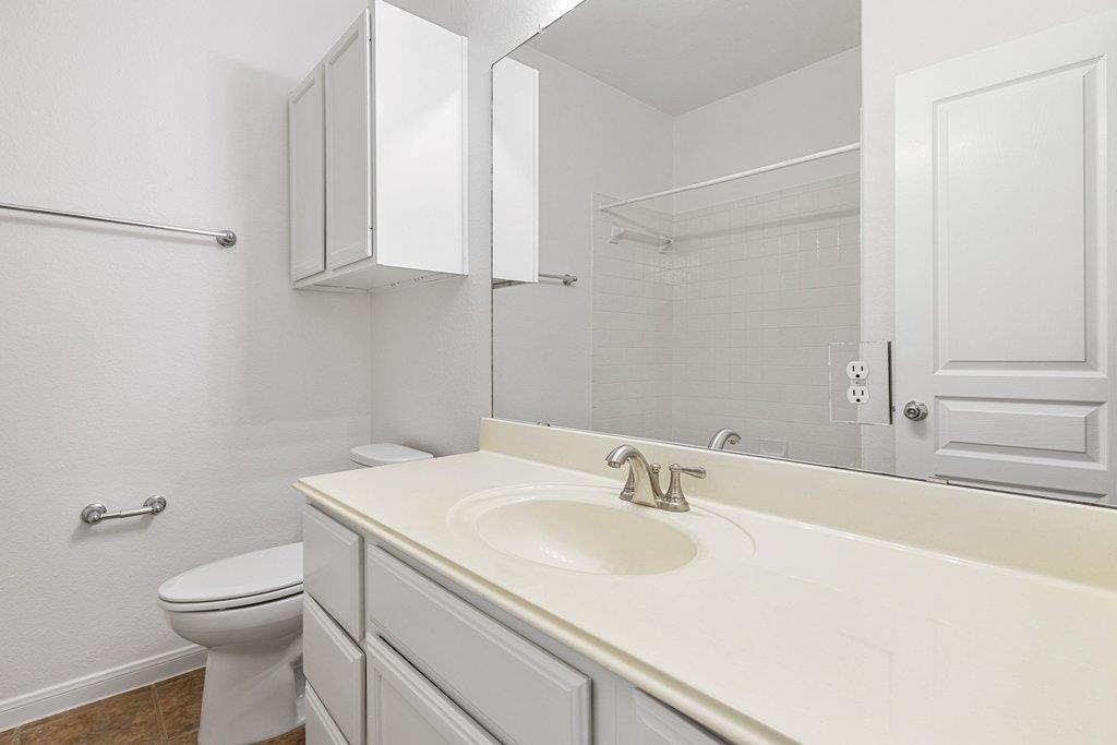 4620 W William Cannon DR # 4