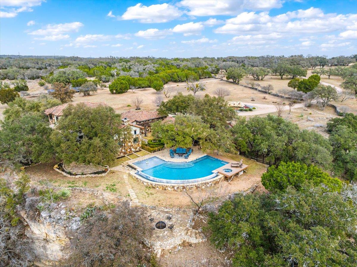 2808 & 2804 Fall Creek Estates DR