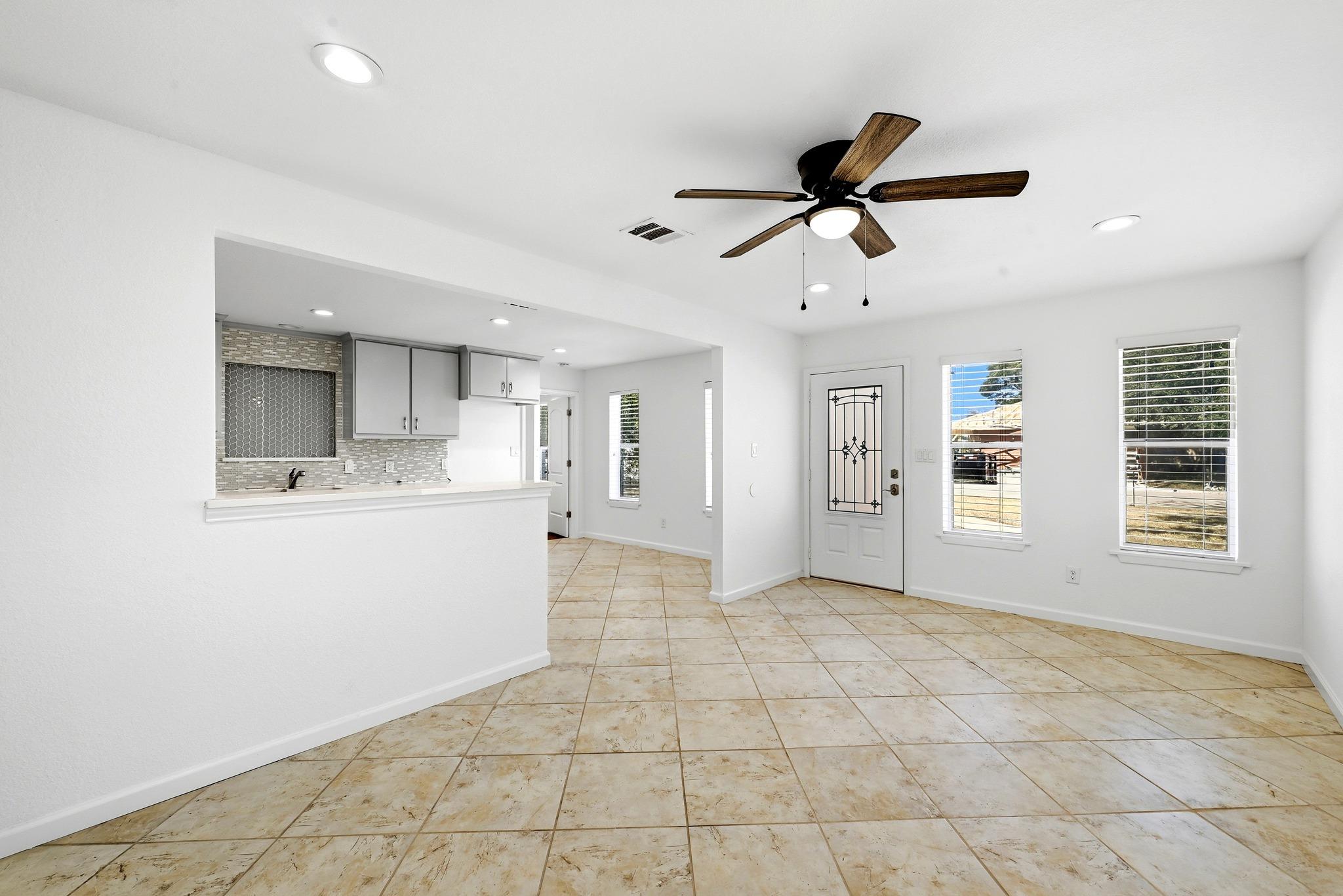407 Magnolia ST