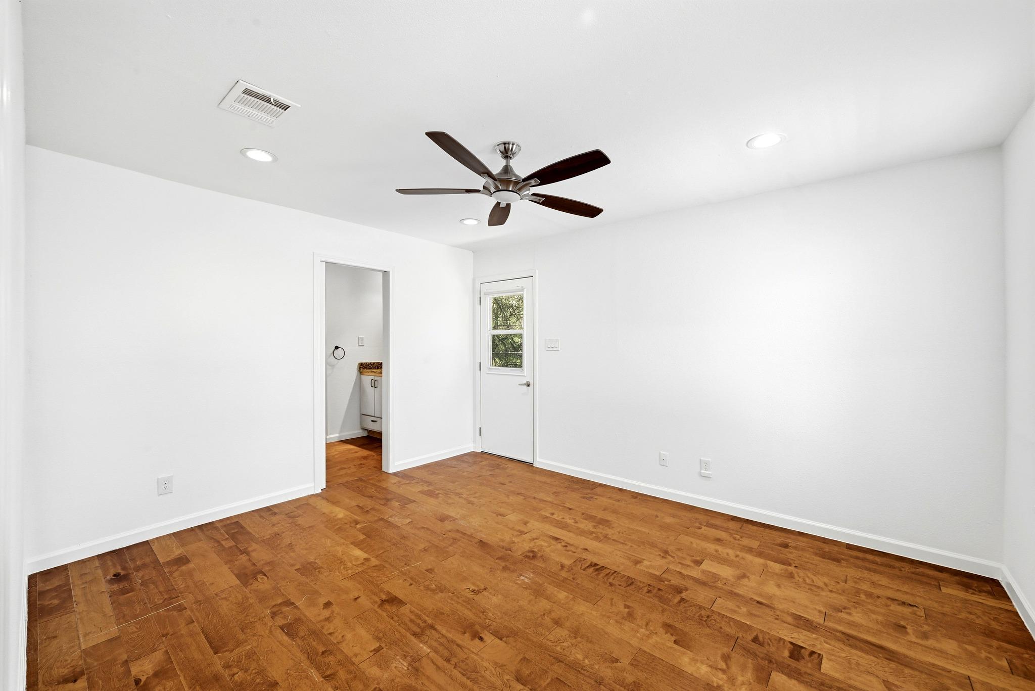 407 Magnolia ST