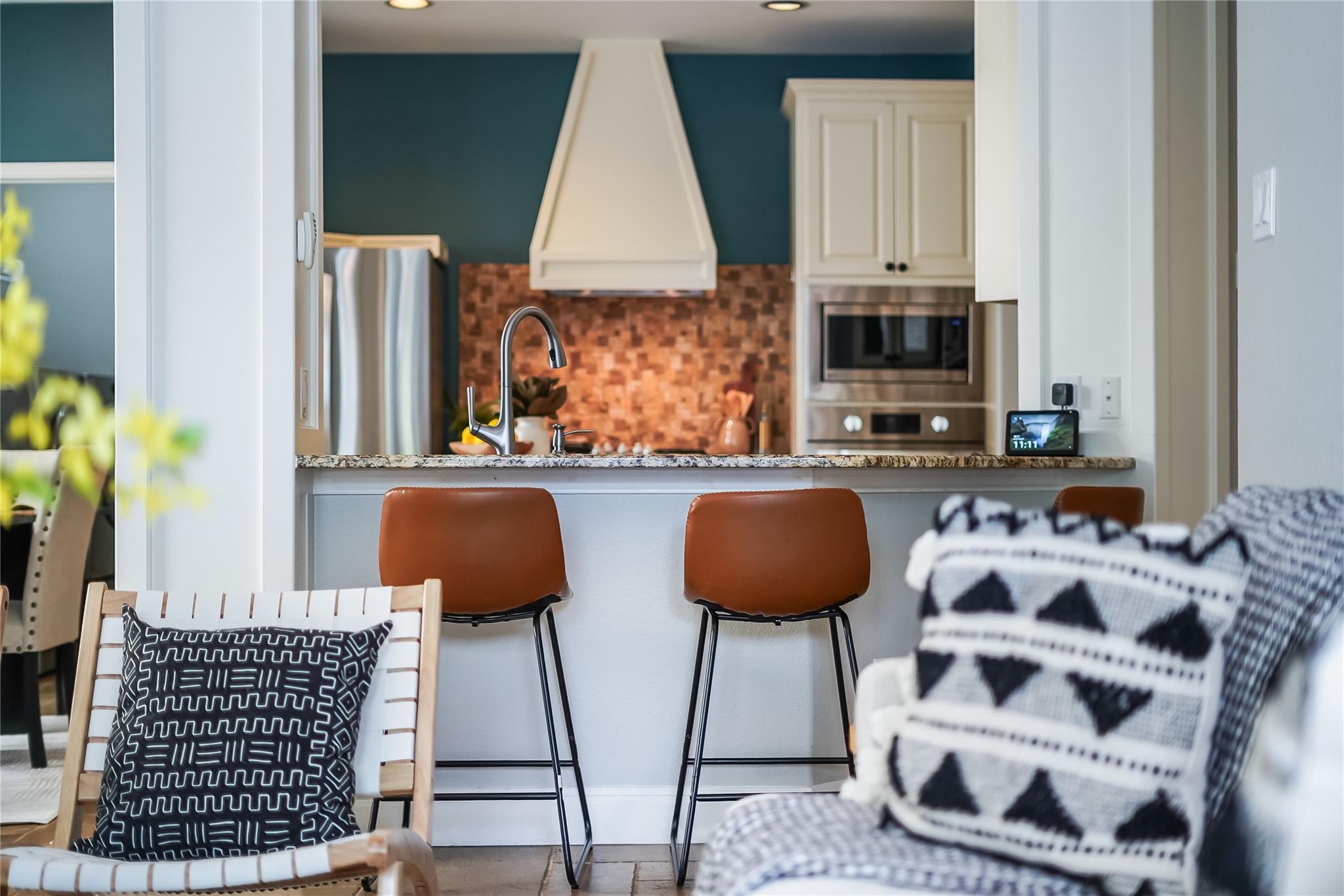 6101 Salcon Cliff DR