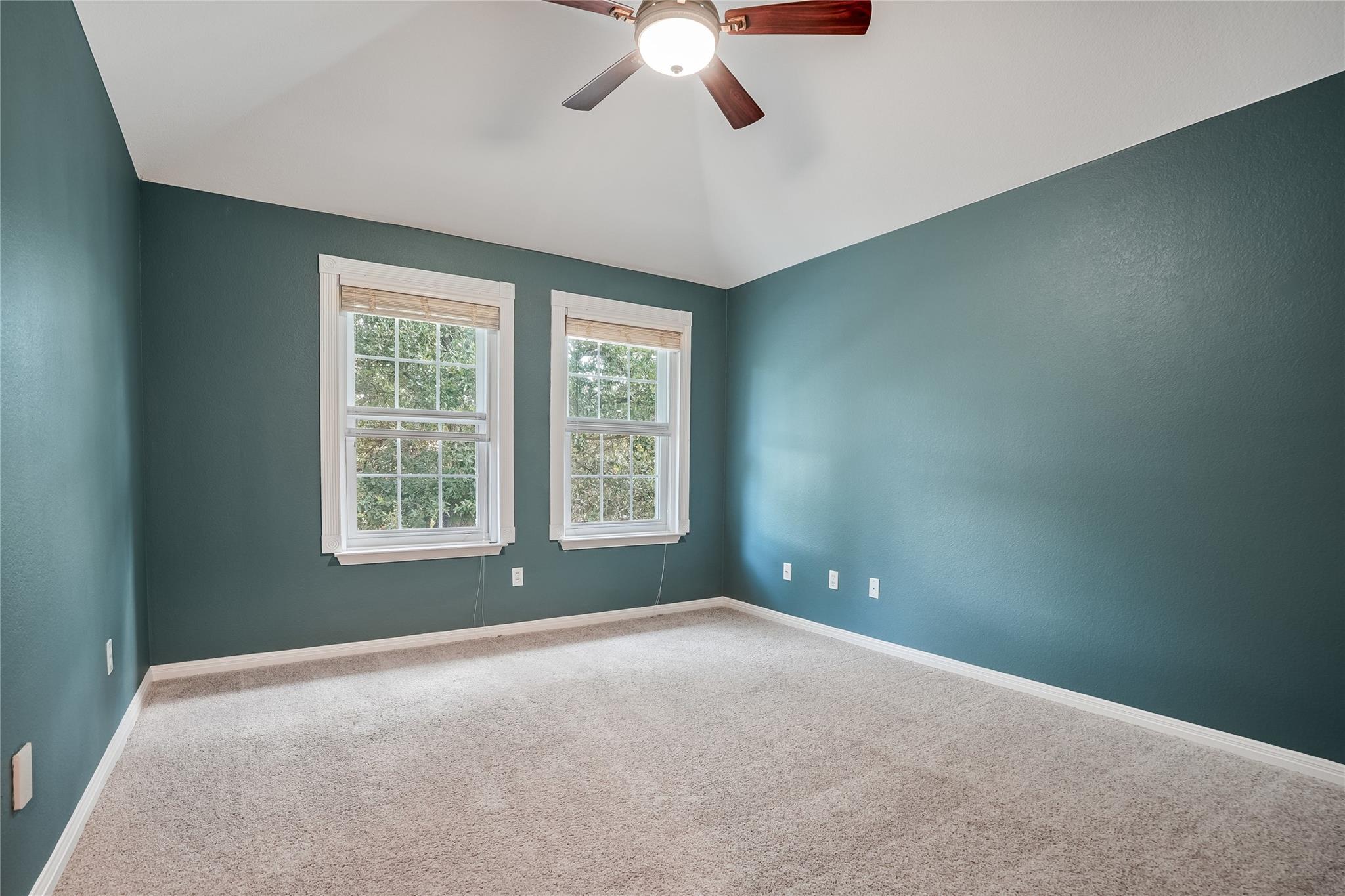 6101 Salcon Cliff DR