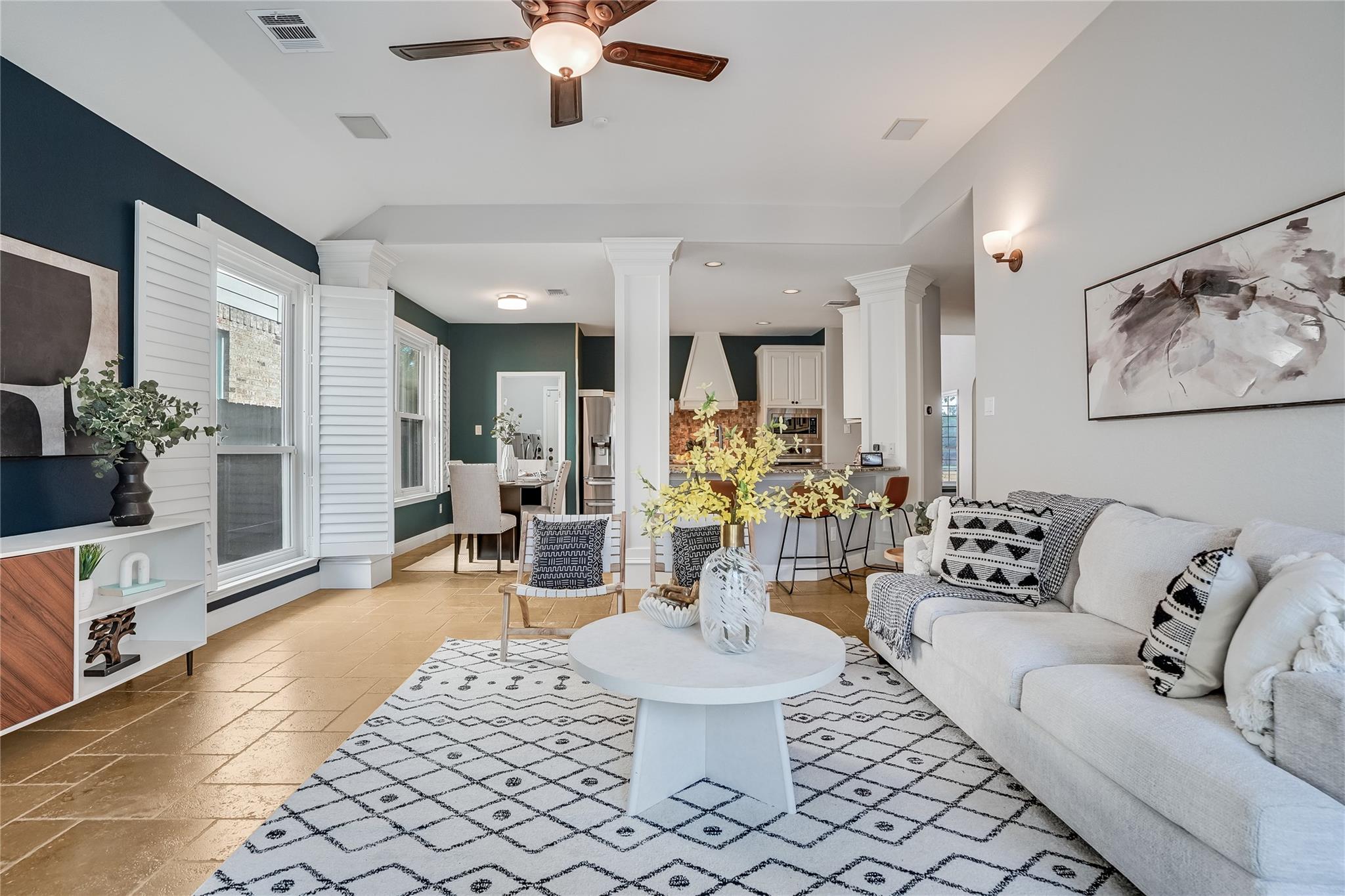 6101 Salcon Cliff DR